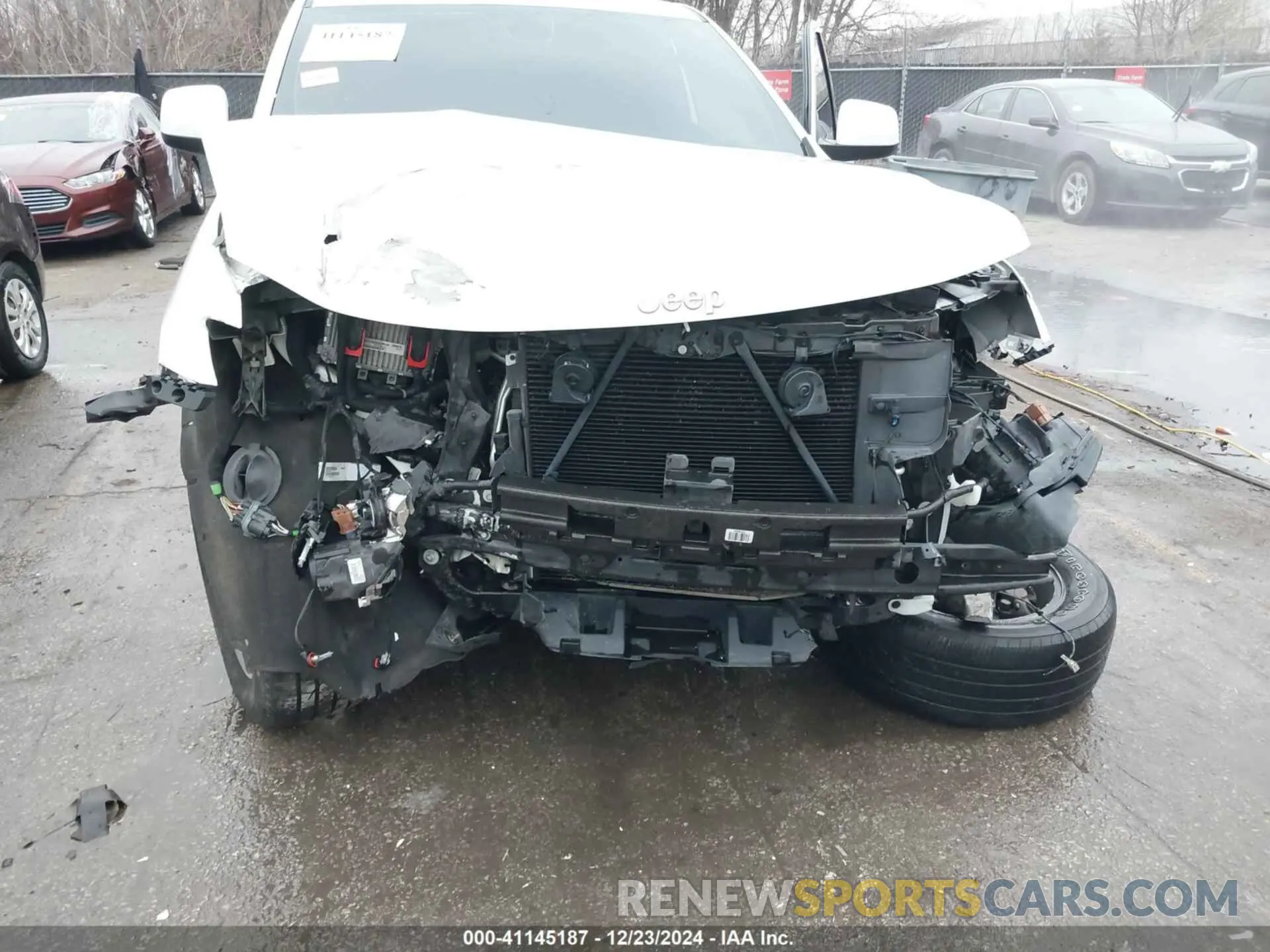 6 Photograph of a damaged car 1C4RJFAG4LC368462 JEEP GRAND CHEROKEE 2020