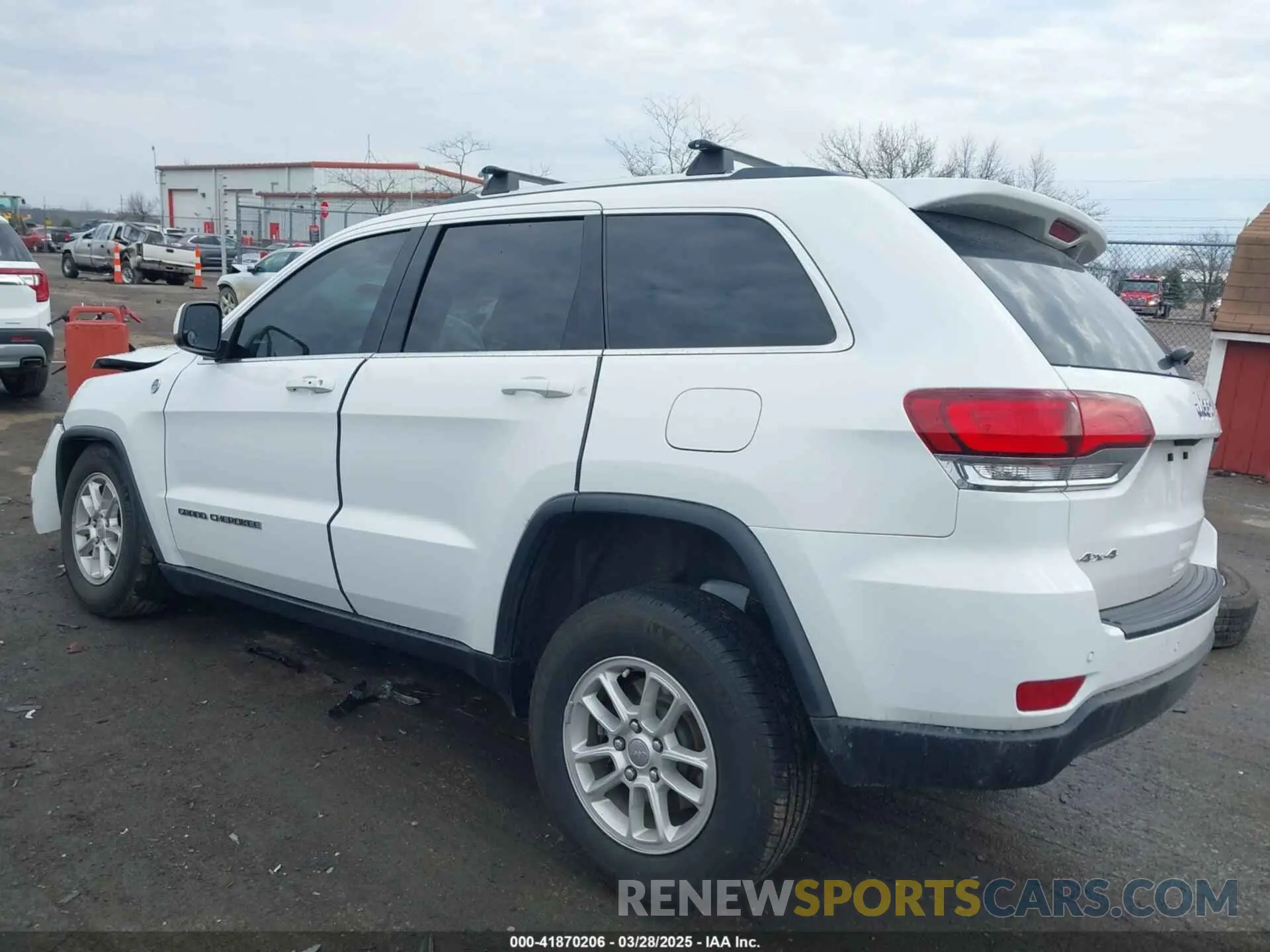 3 Photograph of a damaged car 1C4RJFAG4LC421919 JEEP GRAND CHEROKEE 2020