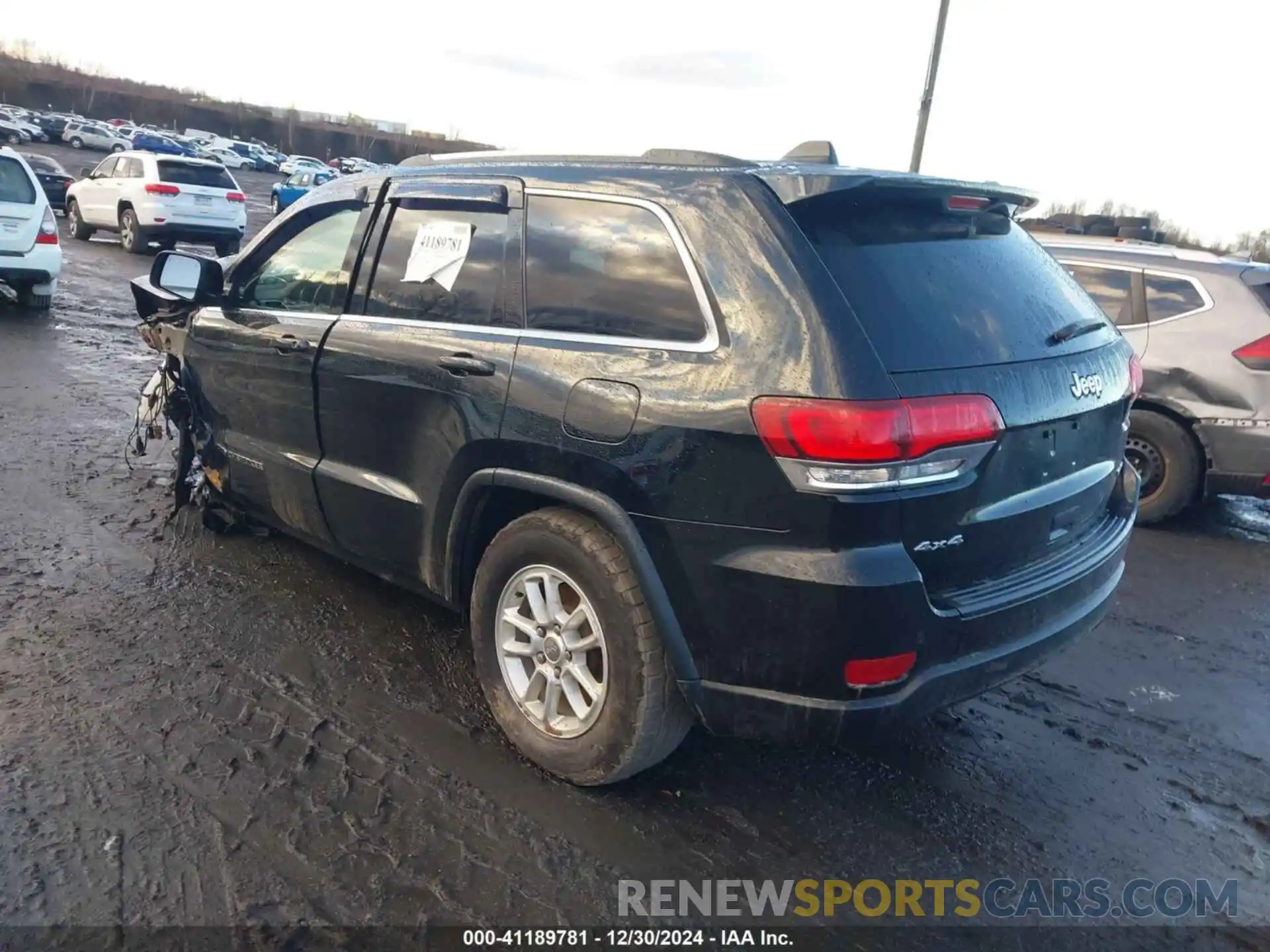 3 Photograph of a damaged car 1C4RJFAG6LC105213 JEEP GRAND CHEROKEE 2020