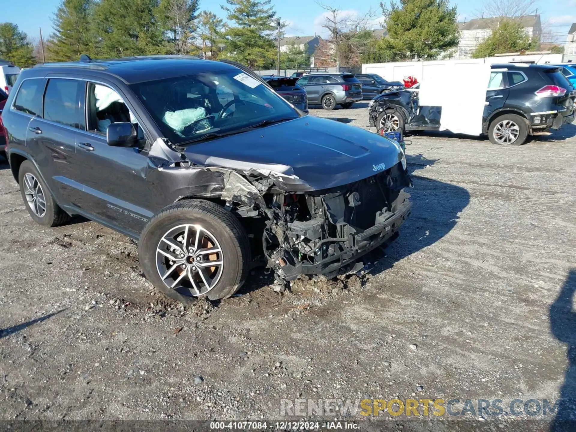 1 Photograph of a damaged car 1C4RJFAG6LC200967 JEEP GRAND CHEROKEE 2020