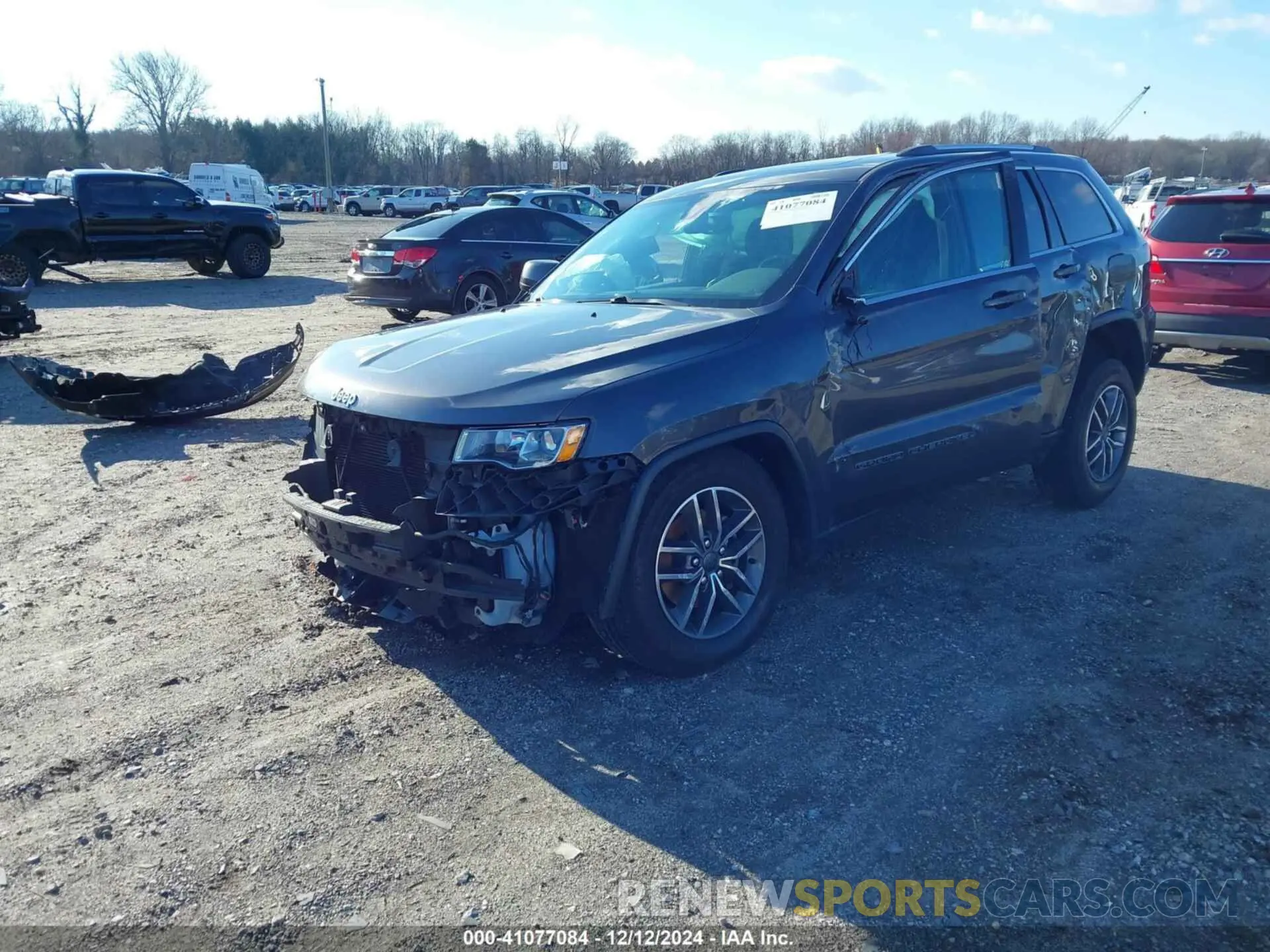 2 Photograph of a damaged car 1C4RJFAG6LC200967 JEEP GRAND CHEROKEE 2020