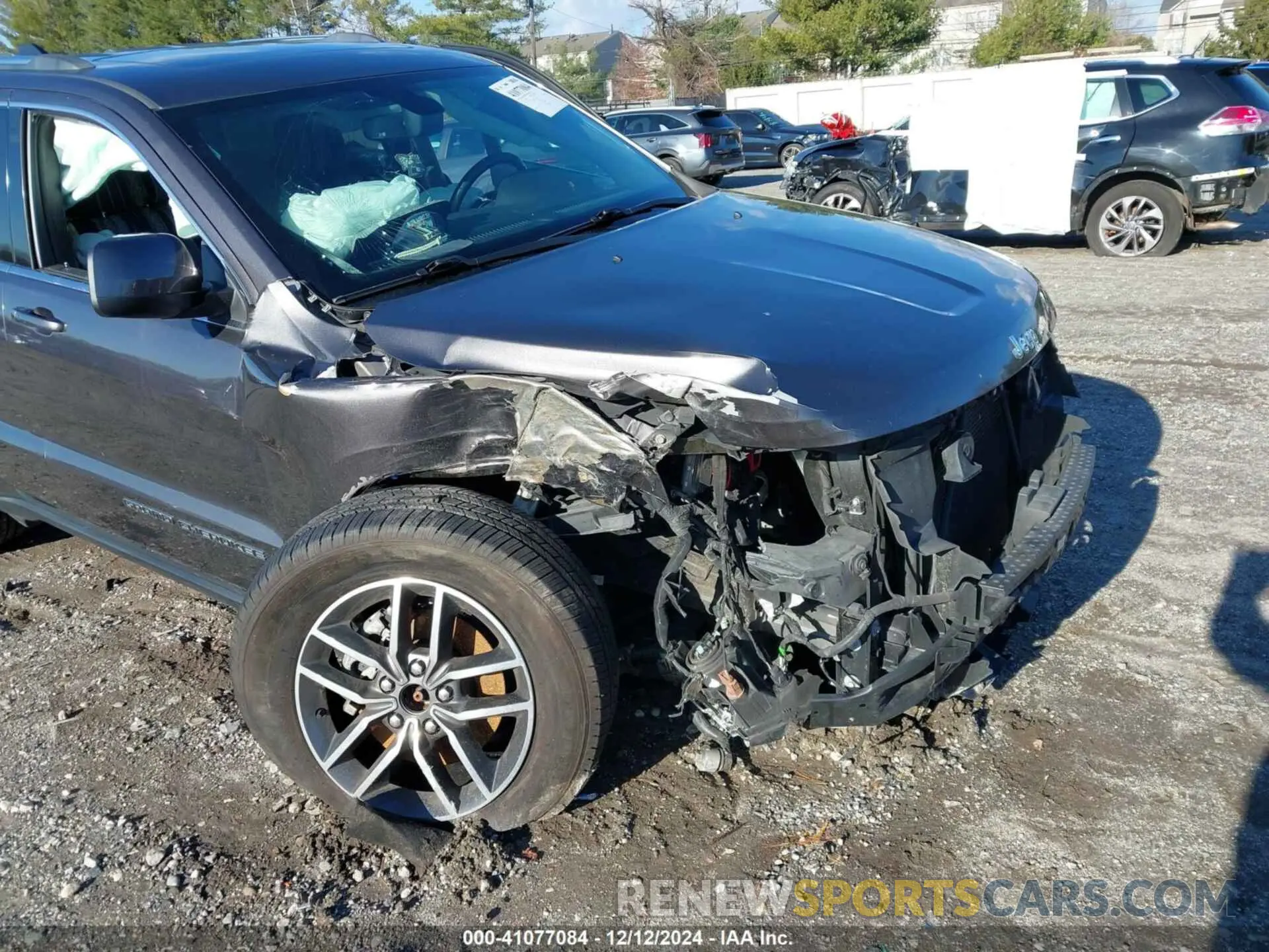 6 Photograph of a damaged car 1C4RJFAG6LC200967 JEEP GRAND CHEROKEE 2020
