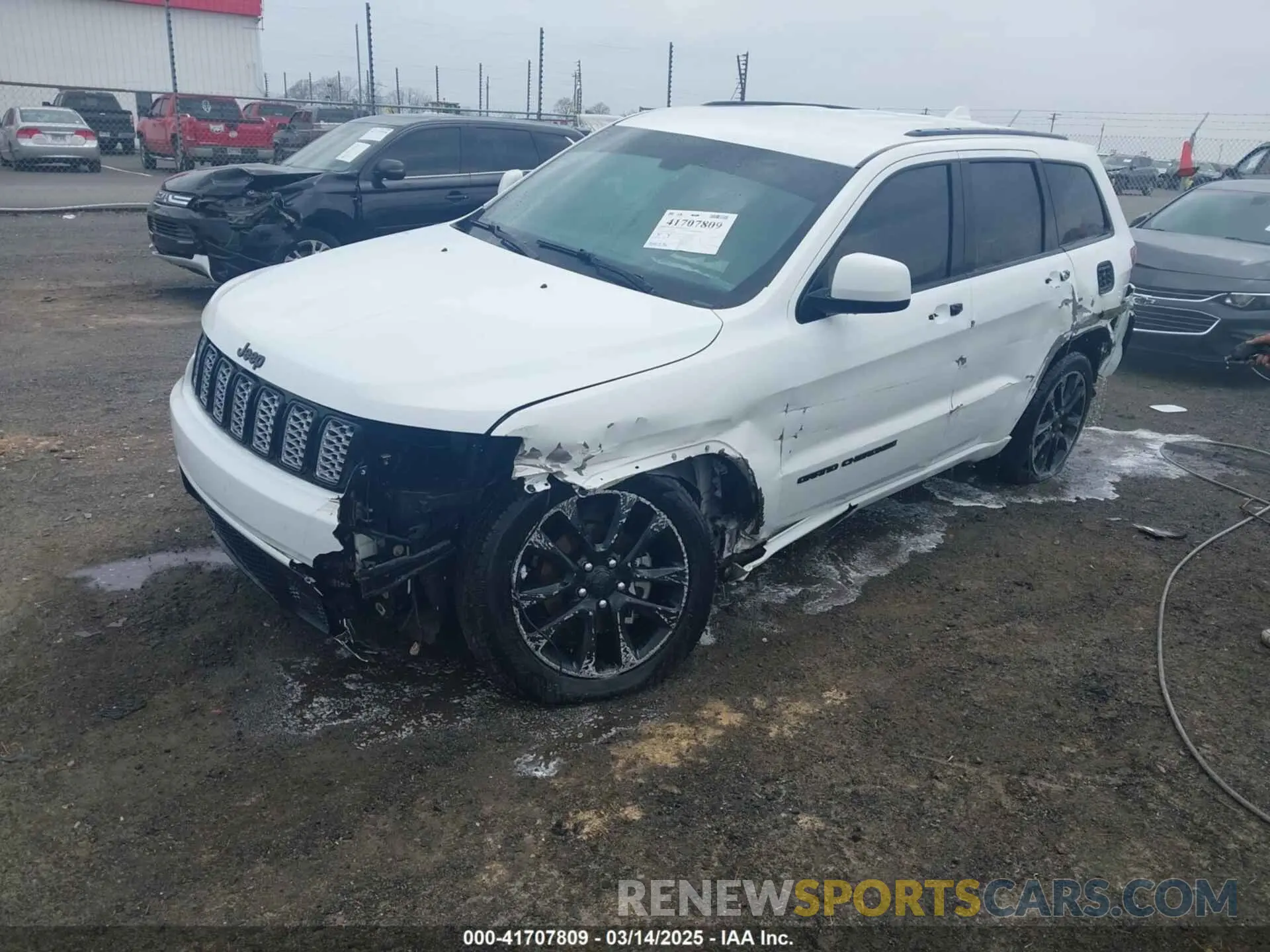 2 Photograph of a damaged car 1C4RJFAG6LC206297 JEEP GRAND CHEROKEE 2020
