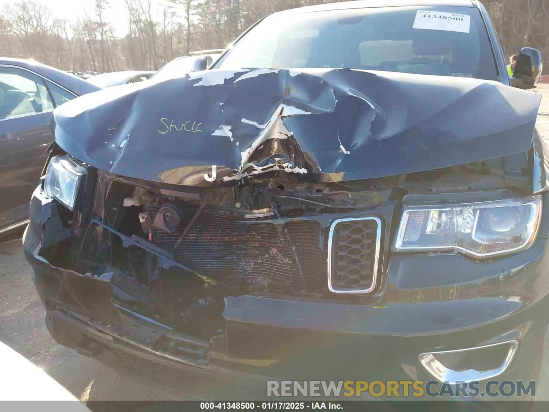 12 Photograph of a damaged car 1C4RJFAG6LC359455 JEEP GRAND CHEROKEE 2020
