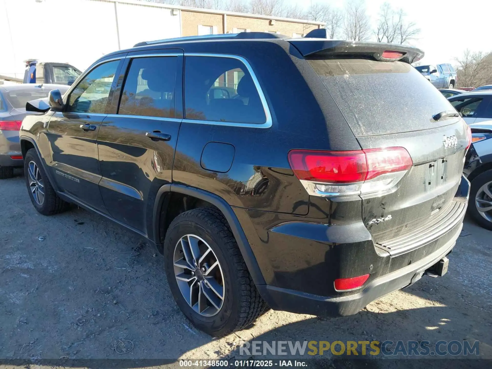 3 Photograph of a damaged car 1C4RJFAG6LC359455 JEEP GRAND CHEROKEE 2020