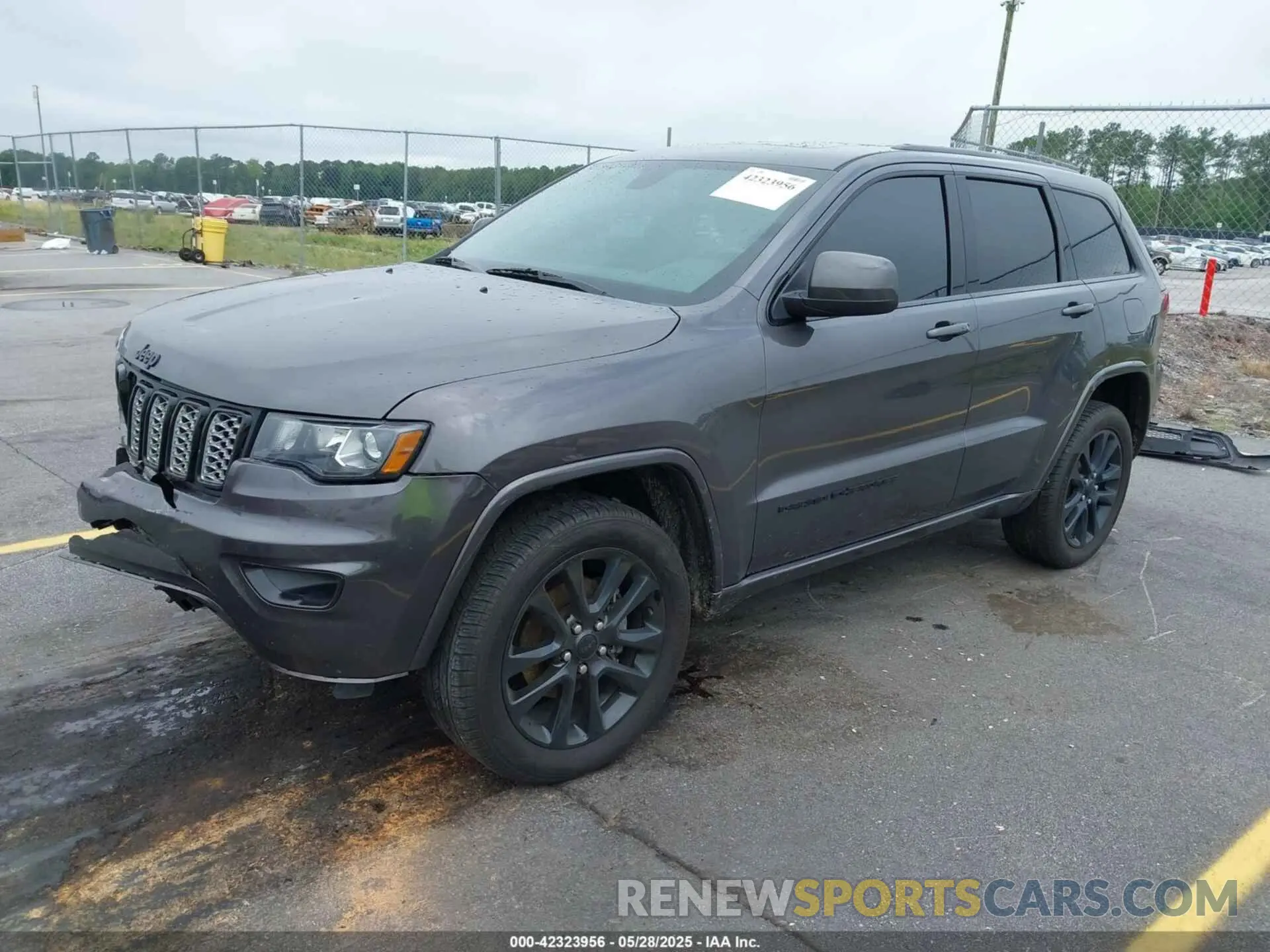 2 Photograph of a damaged car 1C4RJFAG6LC399146 JEEP GRAND CHEROKEE 2020