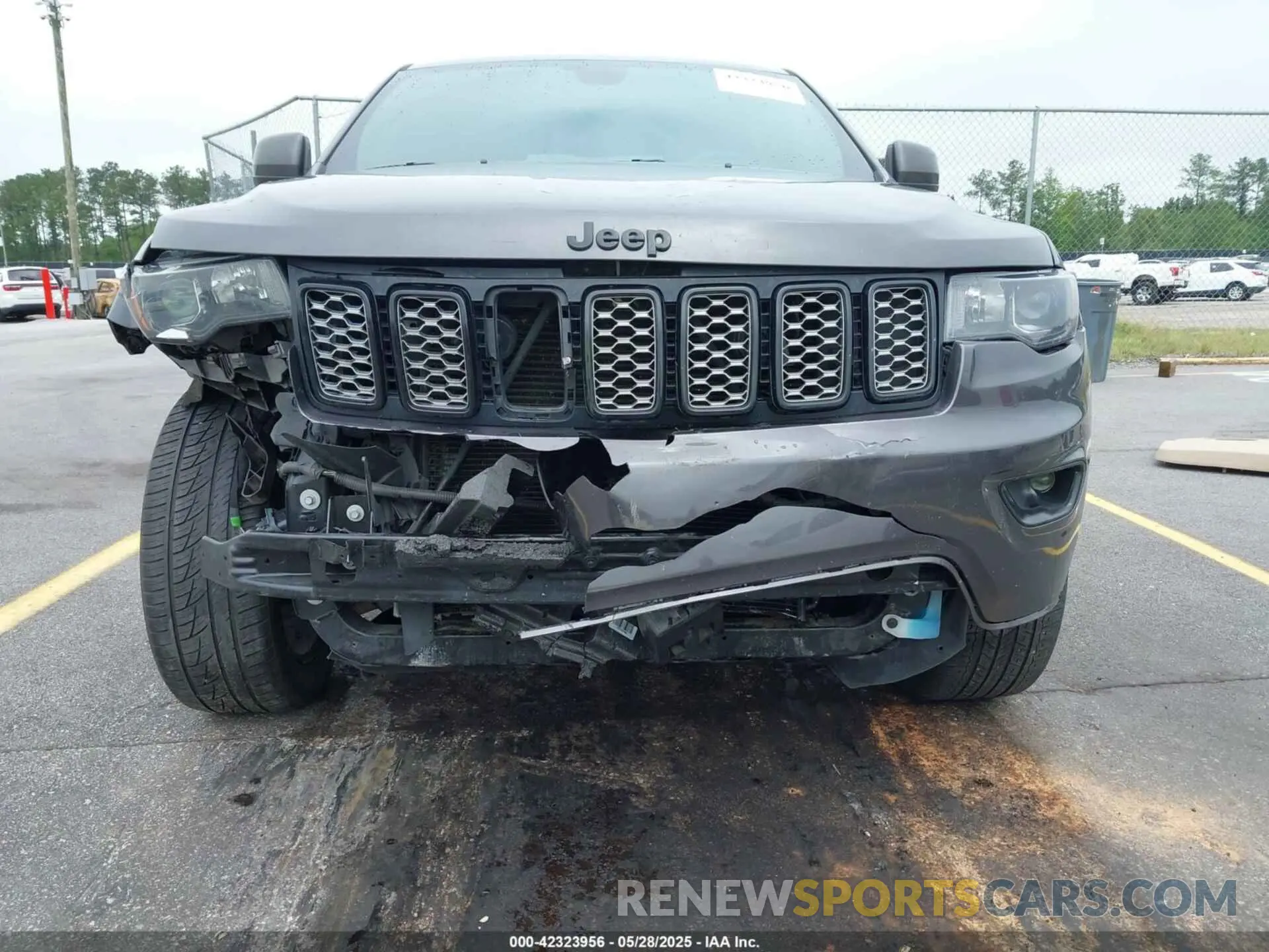 6 Photograph of a damaged car 1C4RJFAG6LC399146 JEEP GRAND CHEROKEE 2020