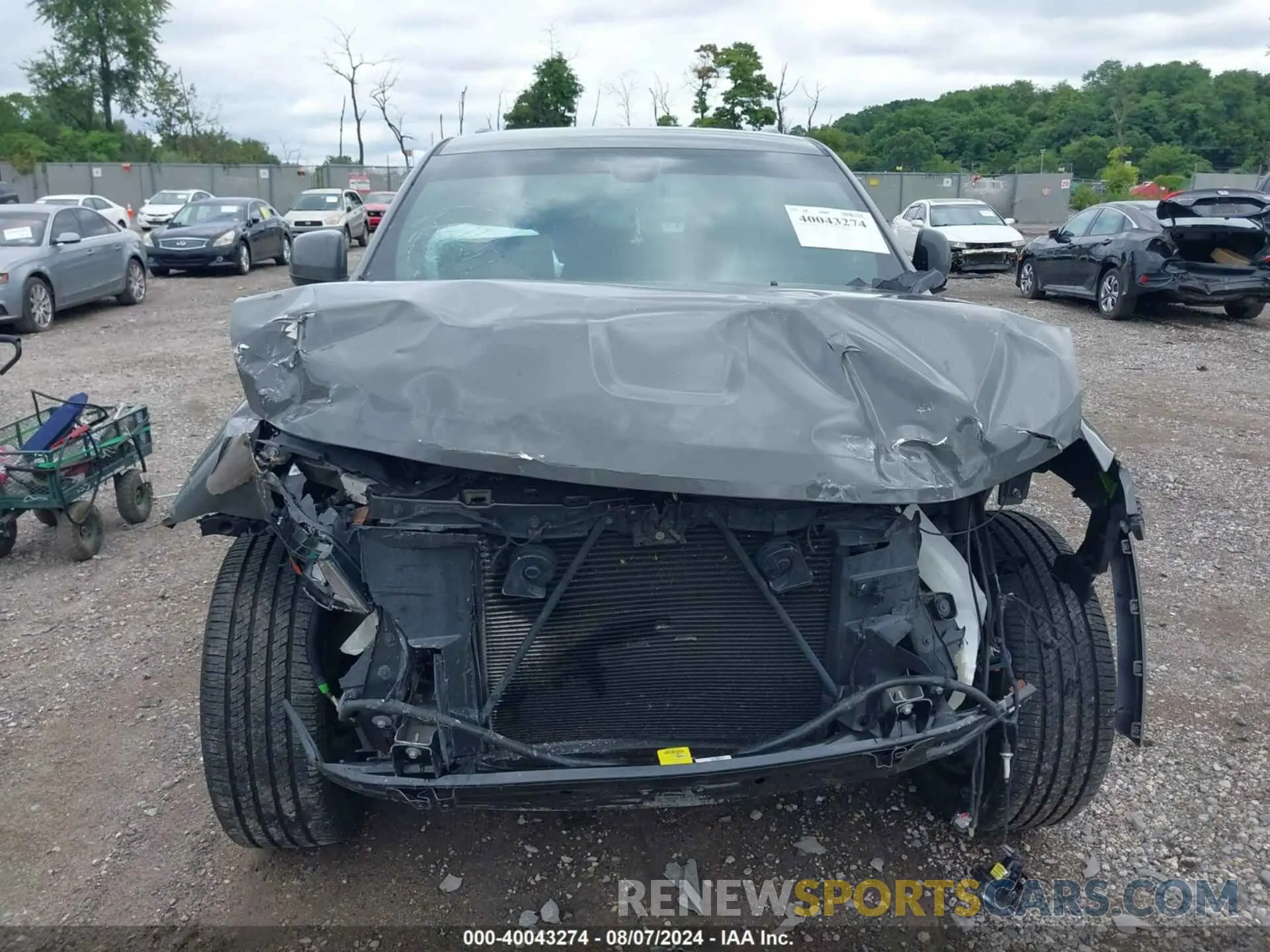 11 Photograph of a damaged car 1C4RJFAG8LC199384 JEEP GRAND CHEROKEE 2020
