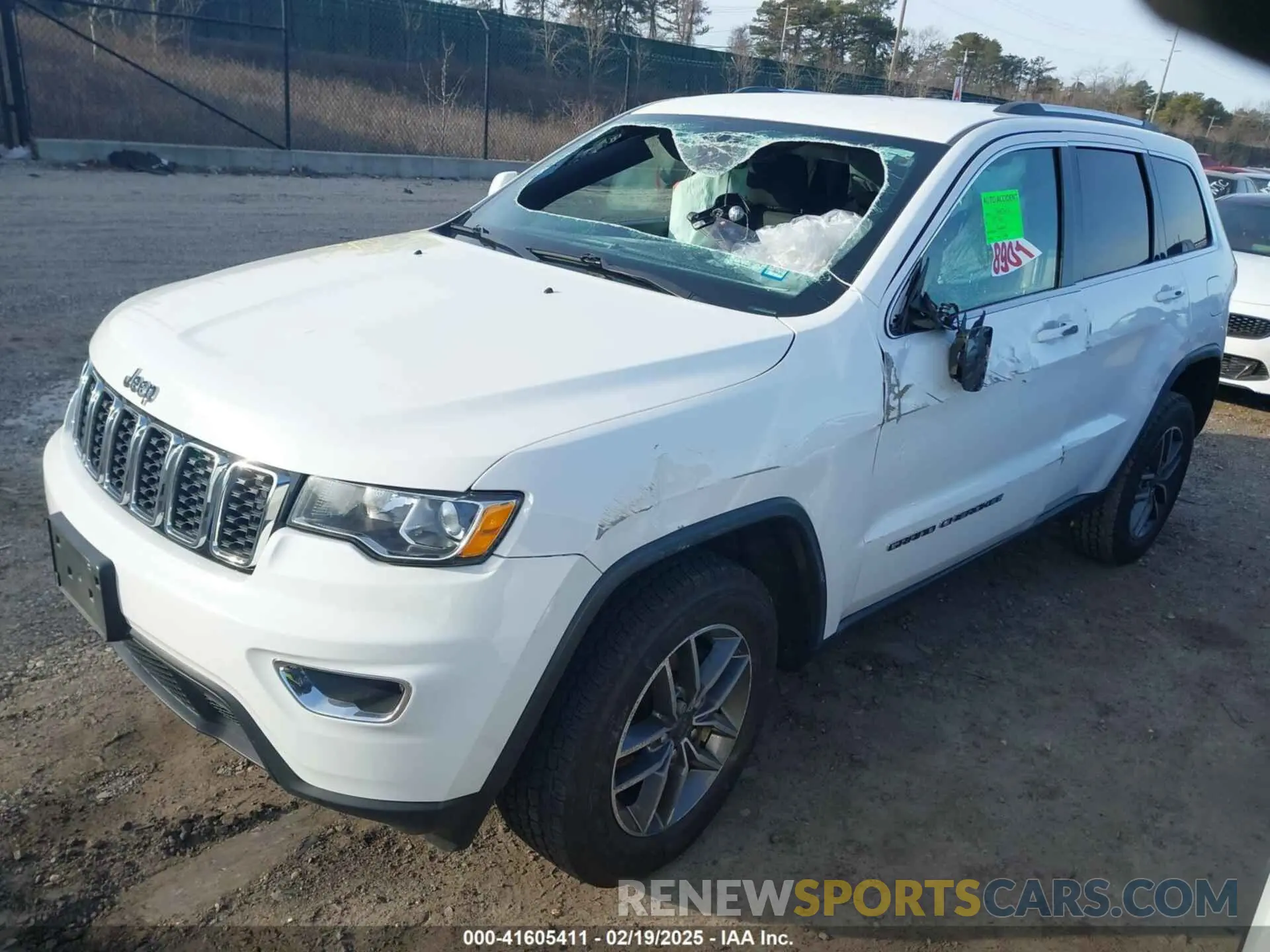 2 Photograph of a damaged car 1C4RJFAG8LC251029 JEEP GRAND CHEROKEE 2020