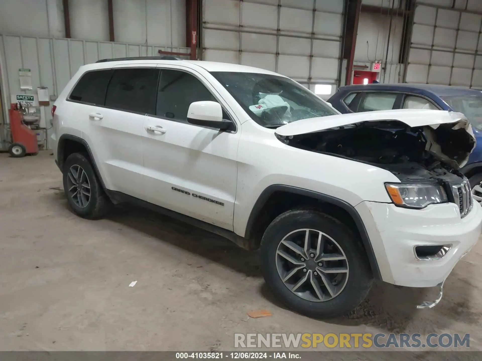1 Photograph of a damaged car 1C4RJFAG9LC344304 JEEP GRAND CHEROKEE 2020