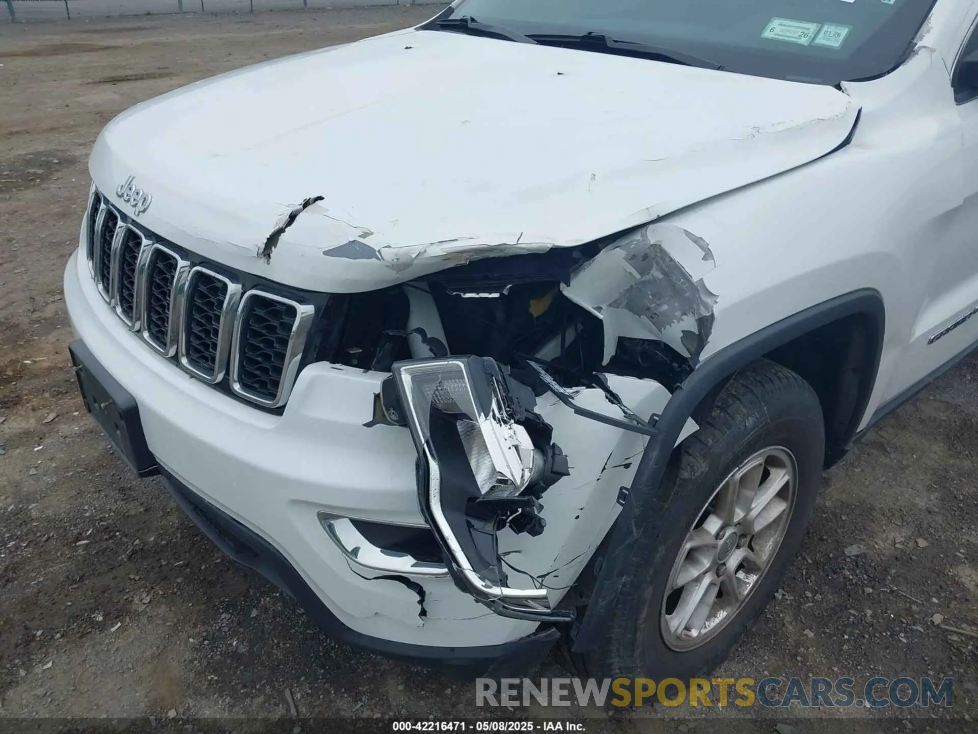 6 Photograph of a damaged car 1C4RJFAGXLC125416 JEEP GRAND CHEROKEE 2020