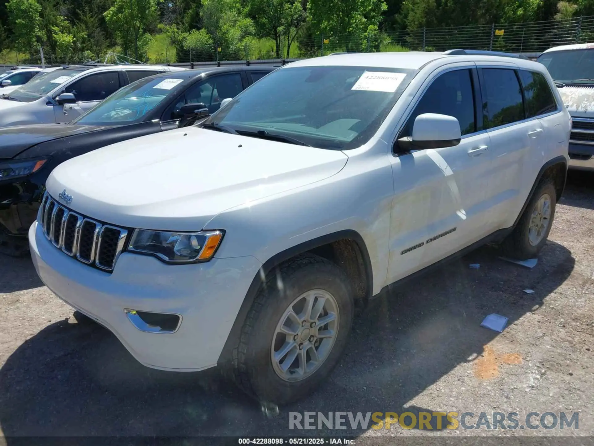 2 Photograph of a damaged car 1C4RJFAGXLC216797 JEEP GRAND CHEROKEE 2020