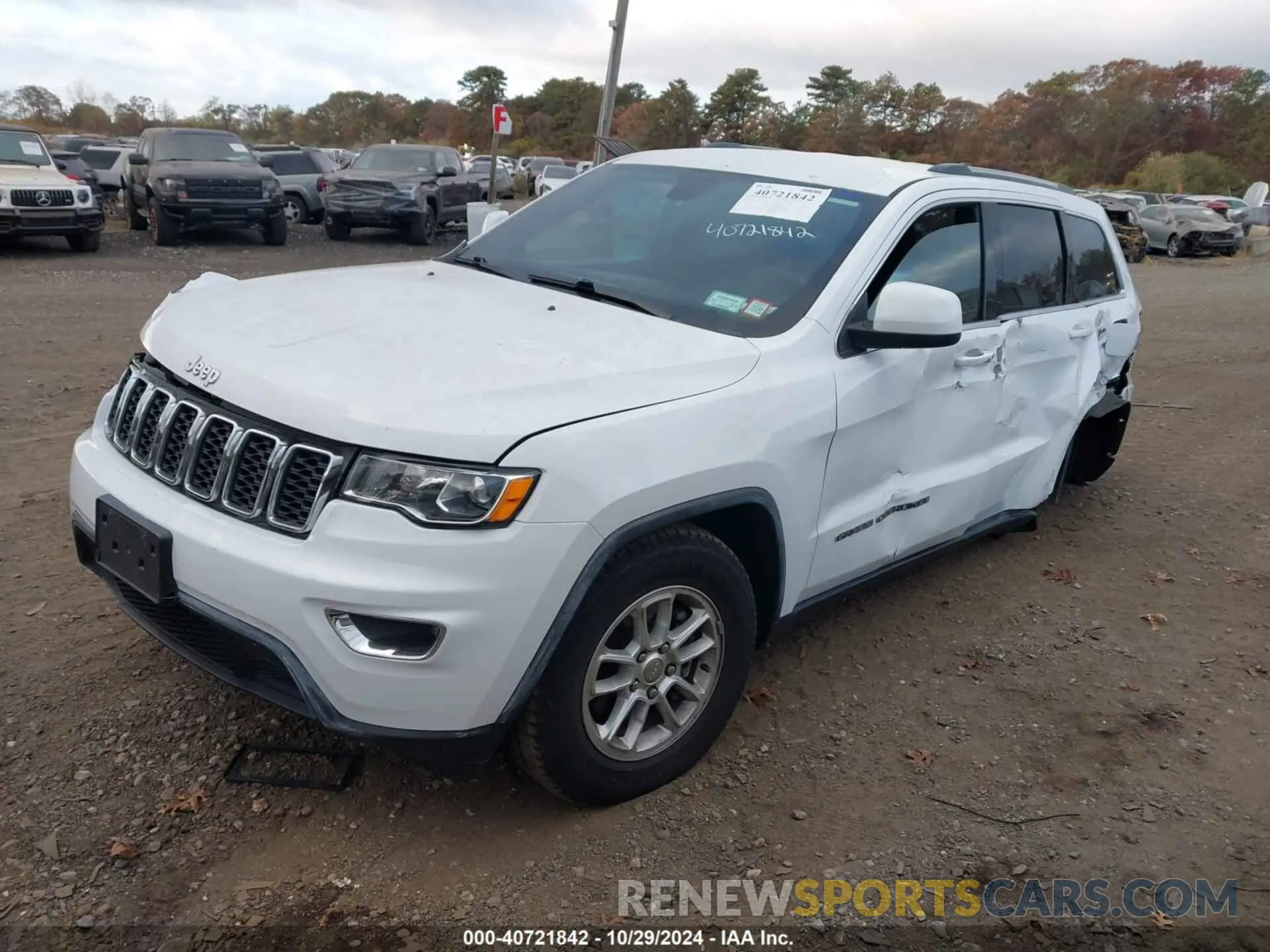 2 Photograph of a damaged car 1C4RJFAGXLC433962 JEEP GRAND CHEROKEE 2020