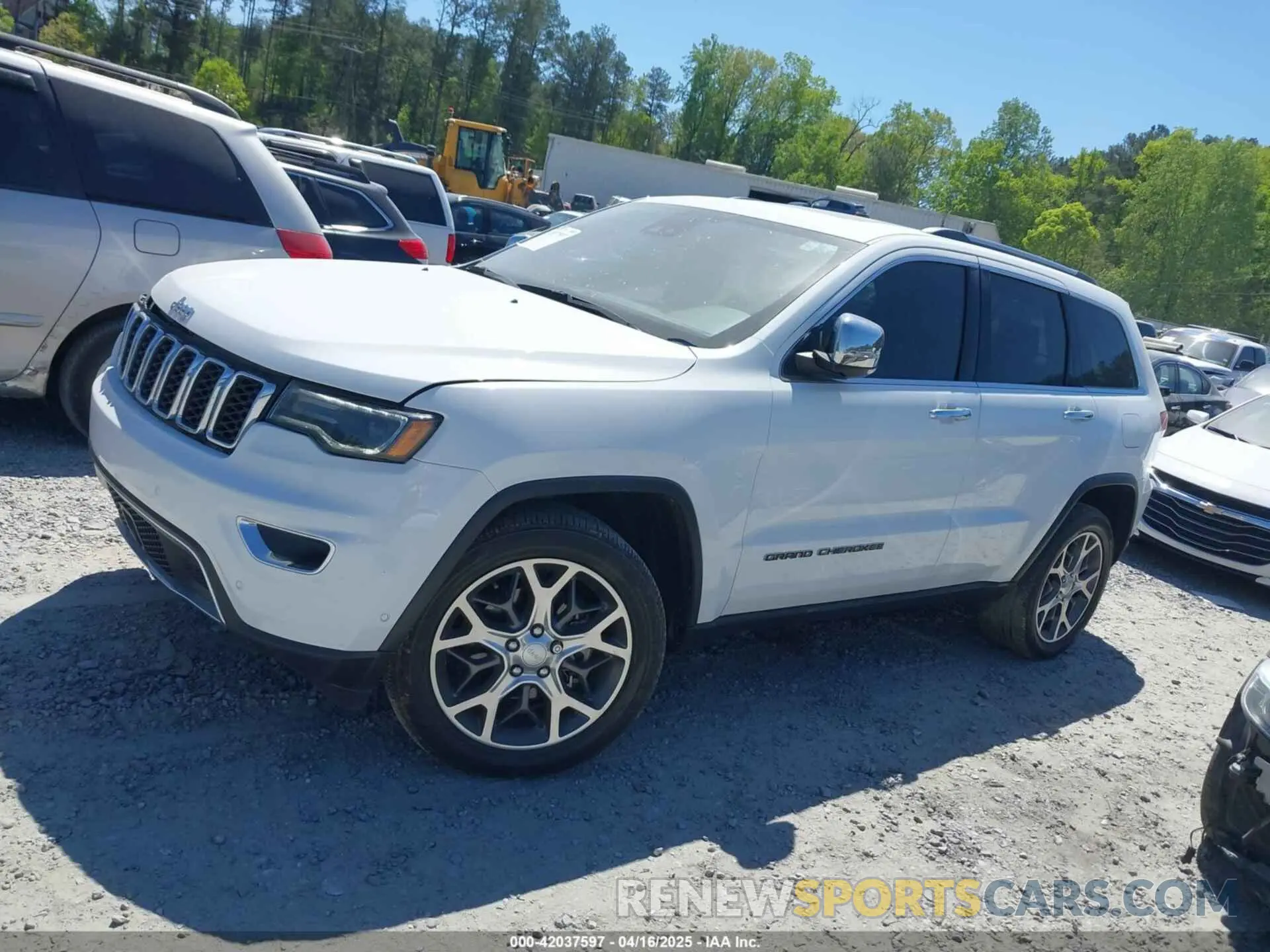 14 Photograph of a damaged car 1C4RJFBG0LC200347 JEEP GRAND CHEROKEE 2020
