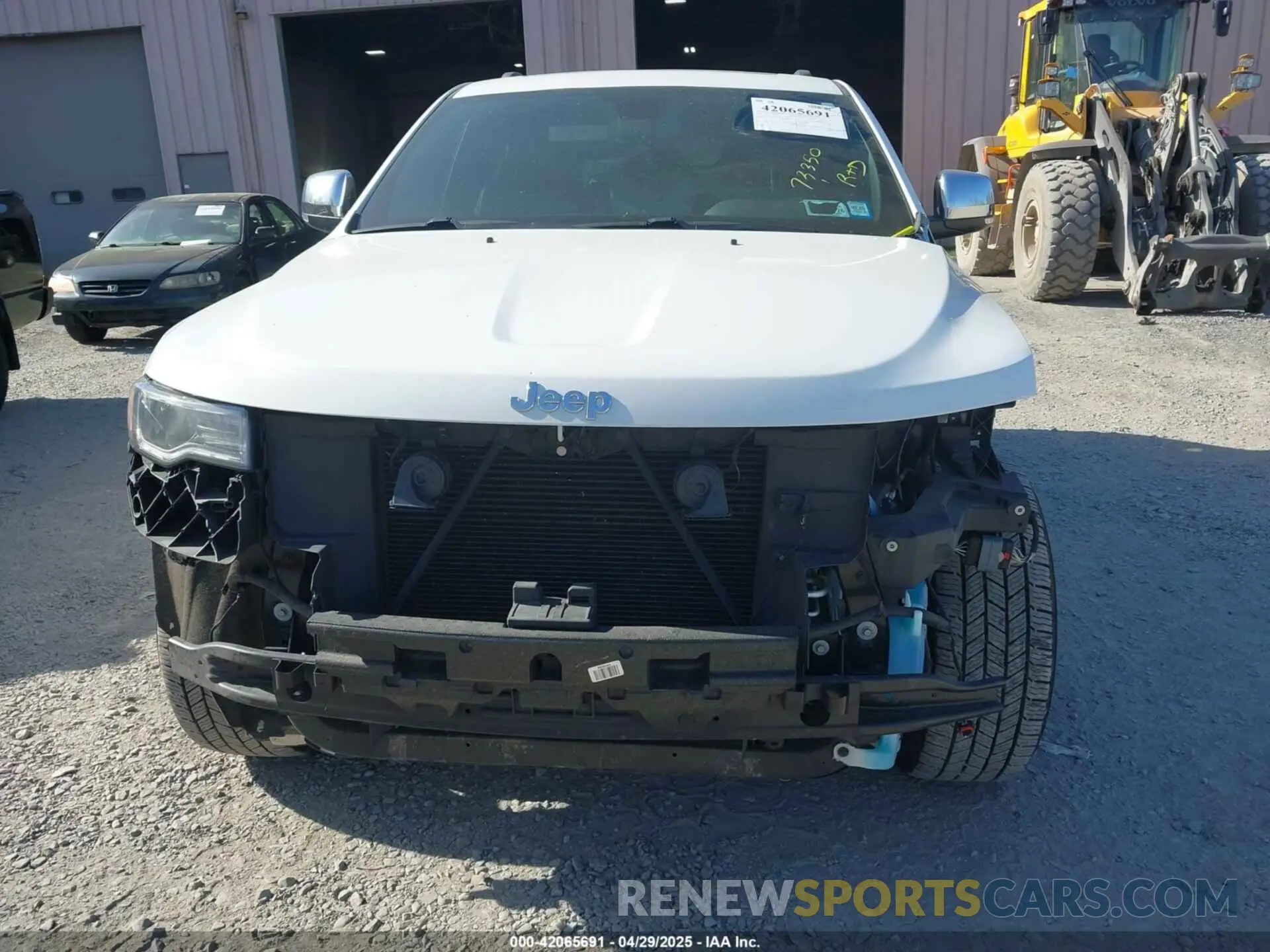 20 Photograph of a damaged car 1C4RJFBG0LC371924 JEEP GRAND CHEROKEE 2020