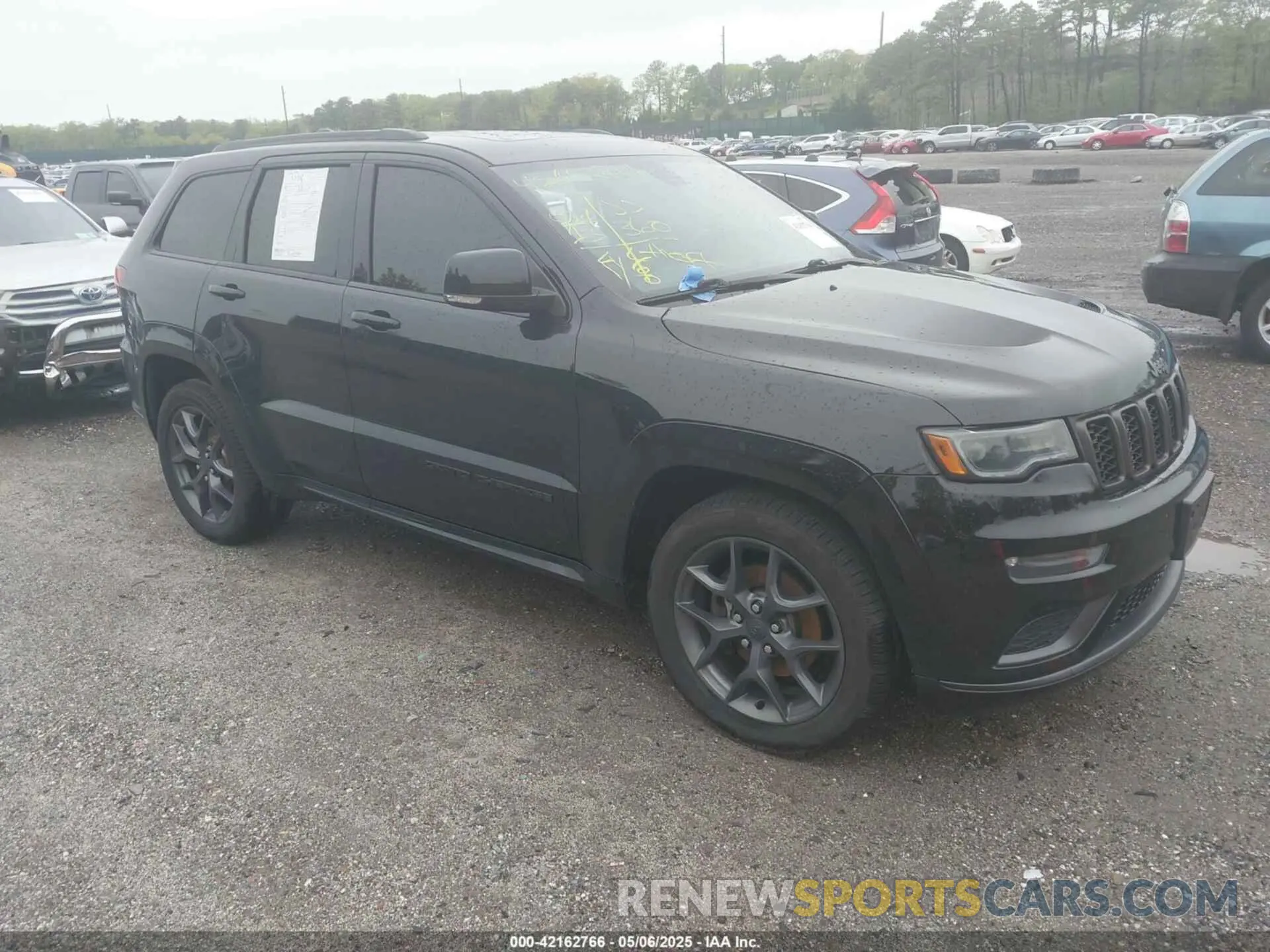 1 Photograph of a damaged car 1C4RJFBG0LC385080 JEEP GRAND CHEROKEE 2020