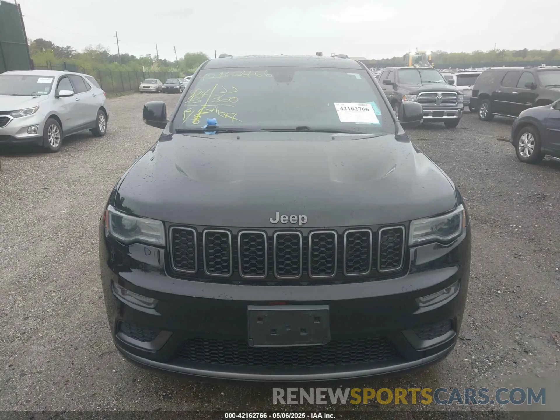 12 Photograph of a damaged car 1C4RJFBG0LC385080 JEEP GRAND CHEROKEE 2020