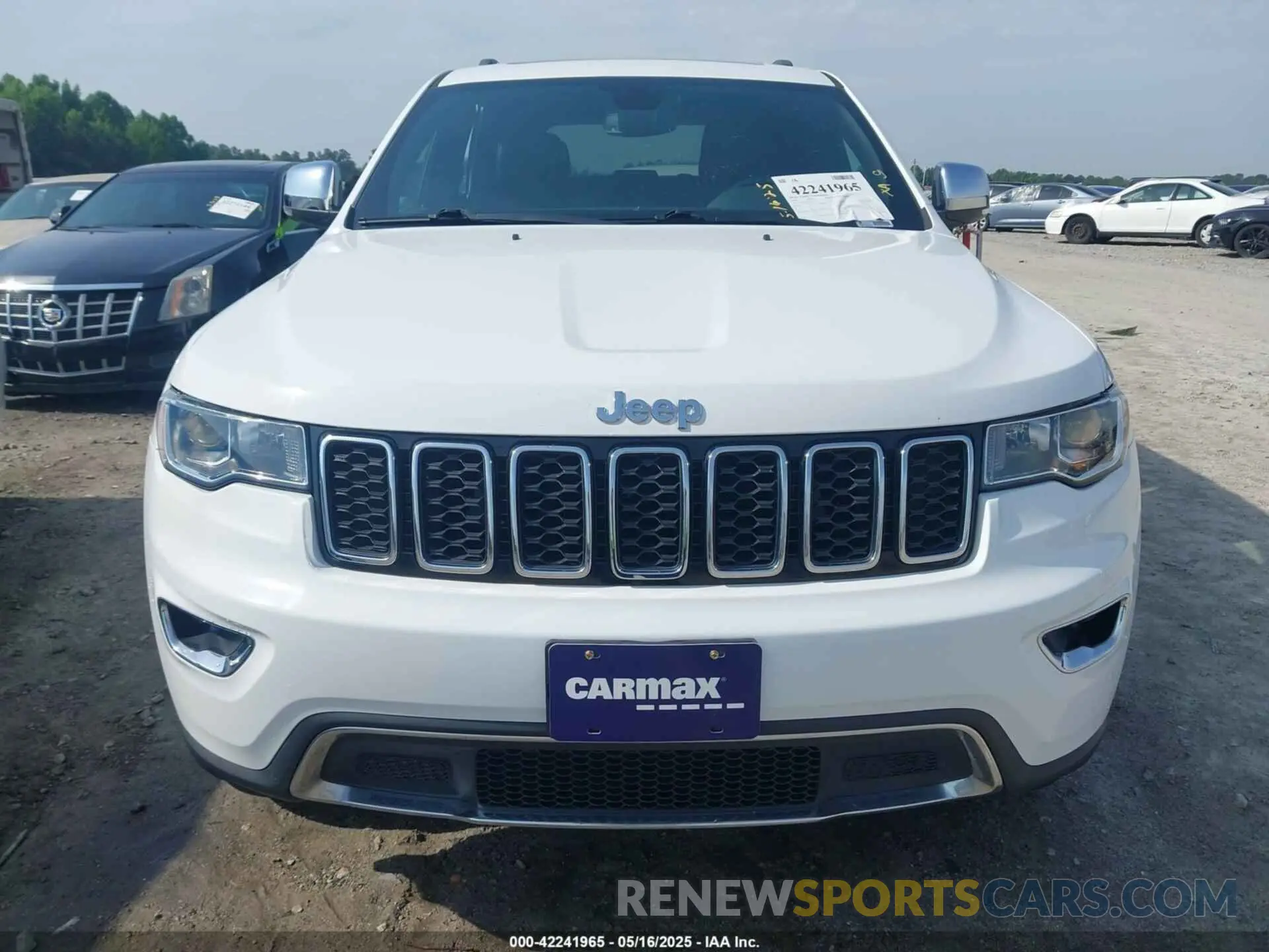 12 Photograph of a damaged car 1C4RJFBG0LC423374 JEEP GRAND CHEROKEE 2020