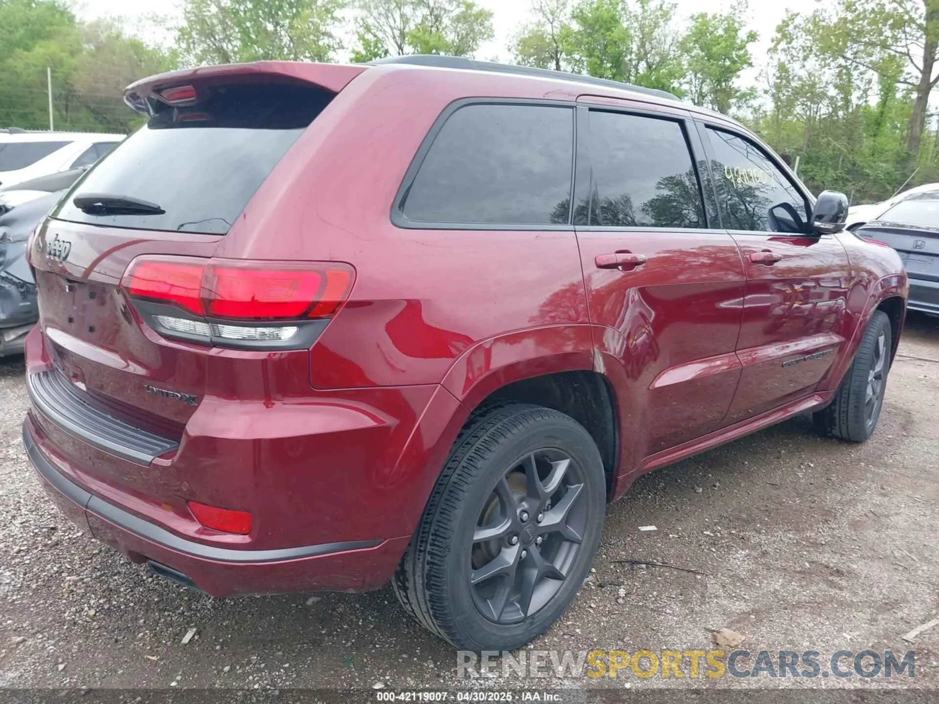 4 Photograph of a damaged car 1C4RJFBG1LC144077 JEEP GRAND CHEROKEE 2020