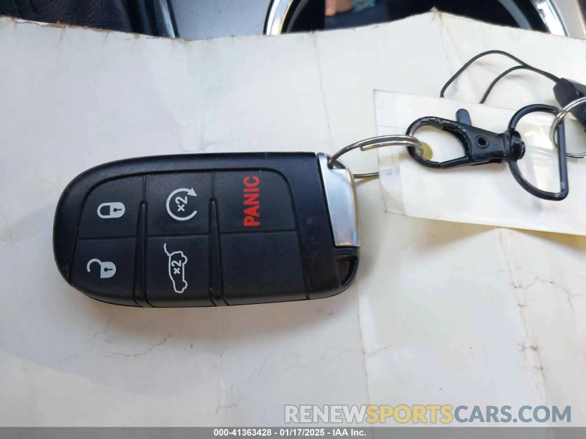 11 Photograph of a damaged car 1C4RJFBG2LC175970 JEEP GRAND CHEROKEE 2020