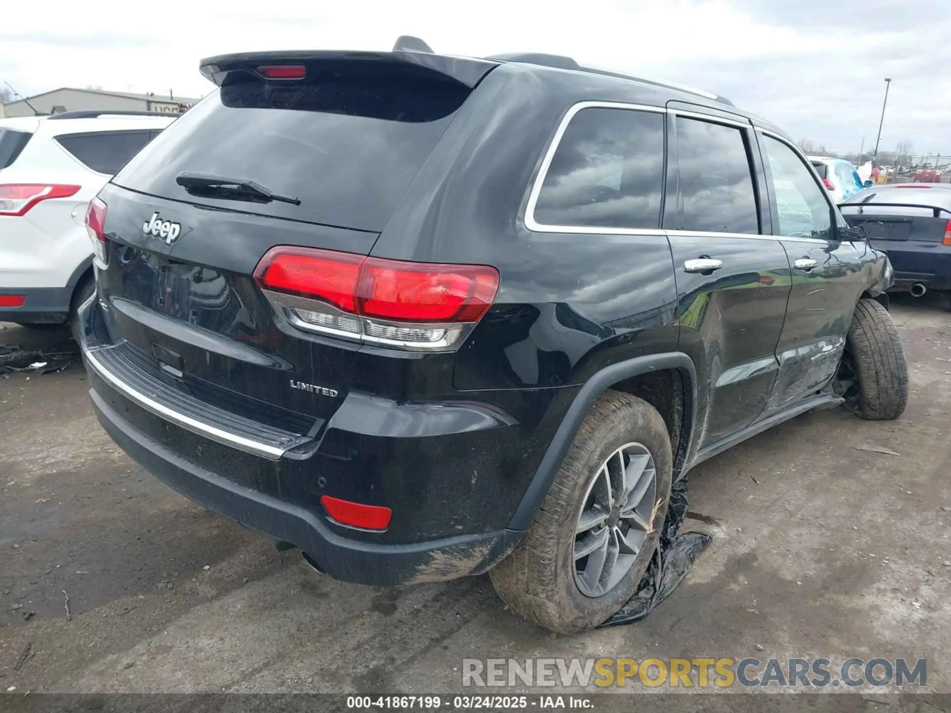 4 Photograph of a damaged car 1C4RJFBG2LC390135 JEEP GRAND CHEROKEE 2020