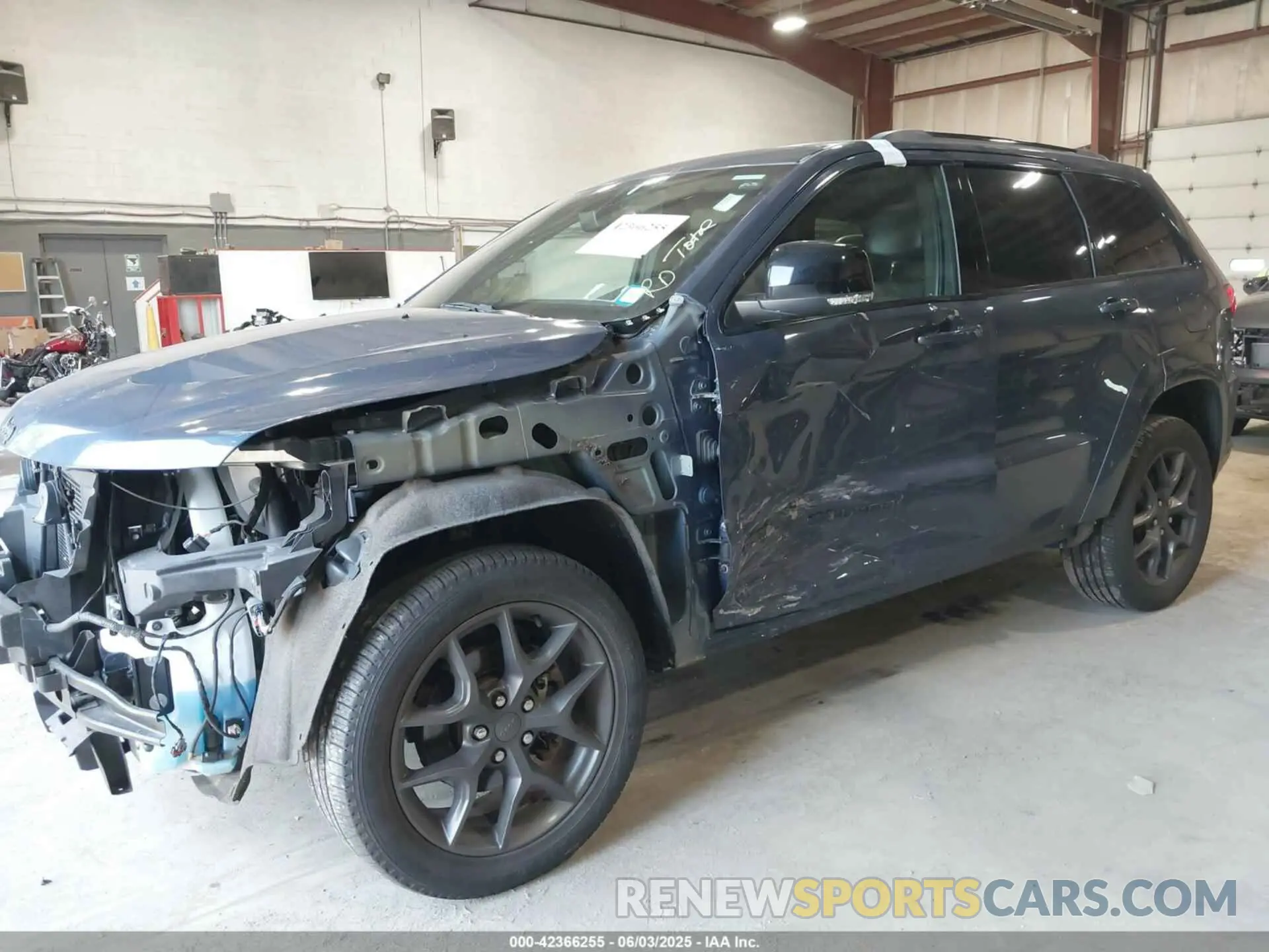 6 Photograph of a damaged car 1C4RJFBG2LC420413 JEEP GRAND CHEROKEE 2020