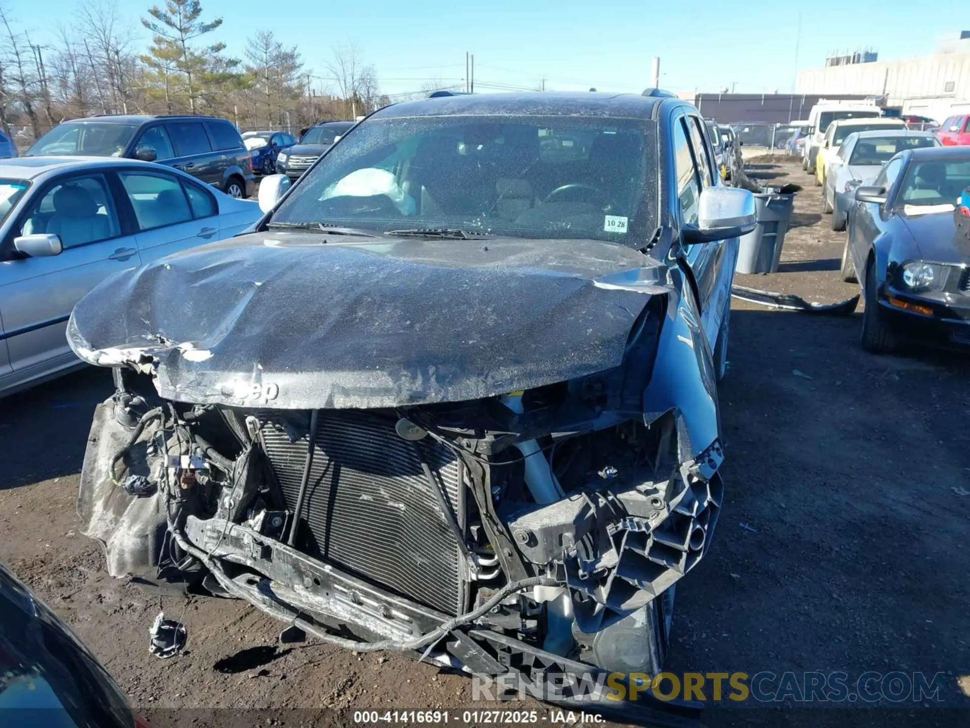 13 Photograph of a damaged car 1C4RJFBG4LC263810 JEEP GRAND CHEROKEE 2020