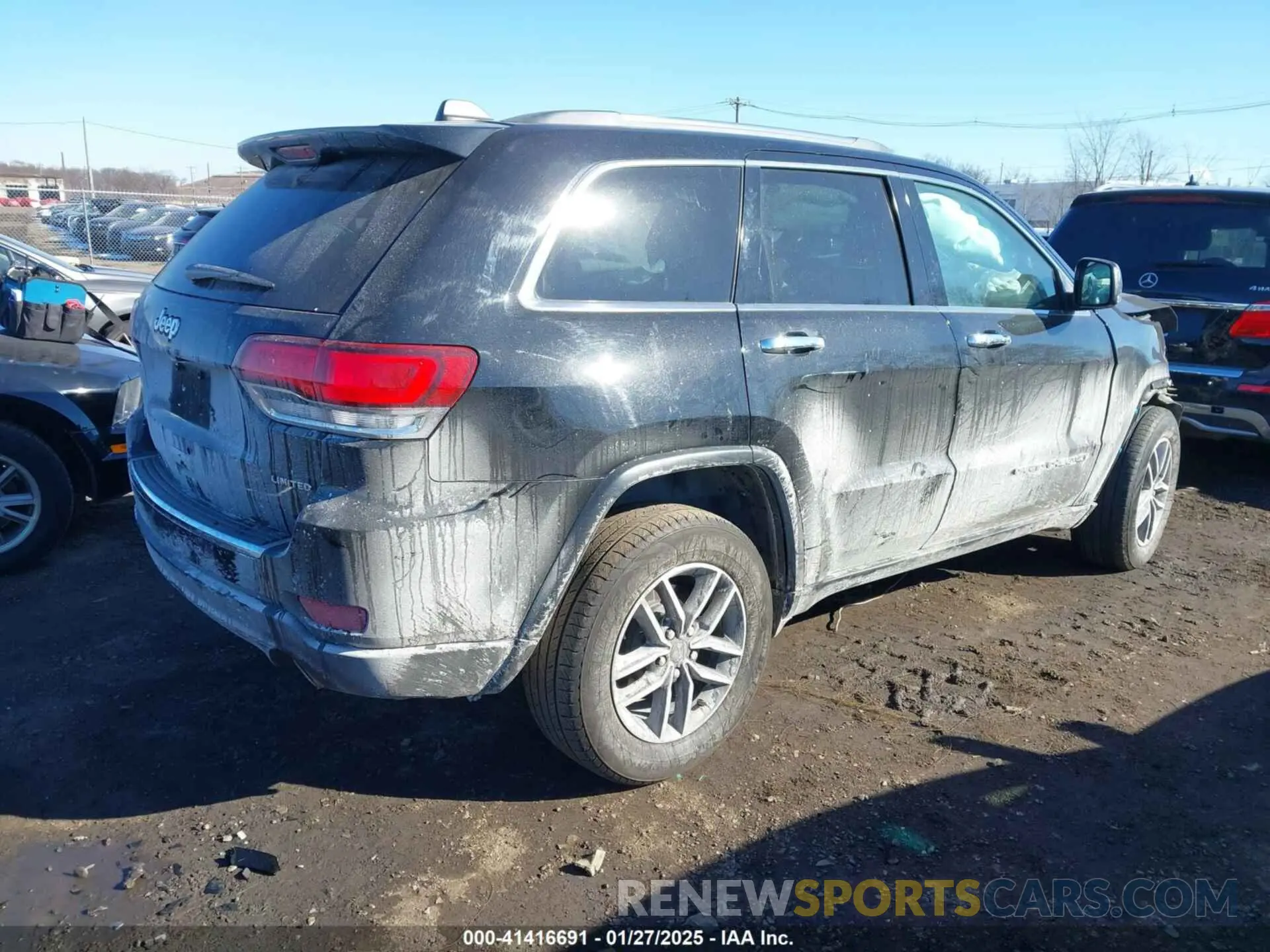 4 Photograph of a damaged car 1C4RJFBG4LC263810 JEEP GRAND CHEROKEE 2020