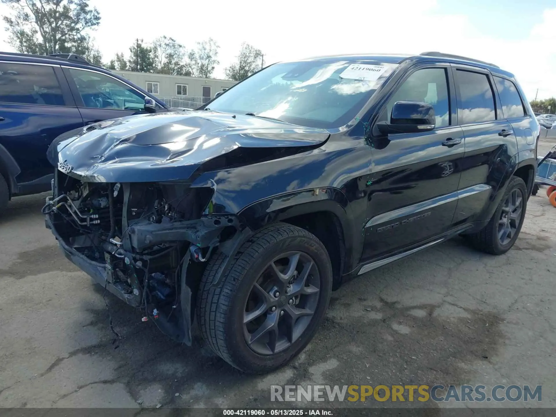 2 Photograph of a damaged car 1C4RJFBG4LC267887 JEEP GRAND CHEROKEE 2020