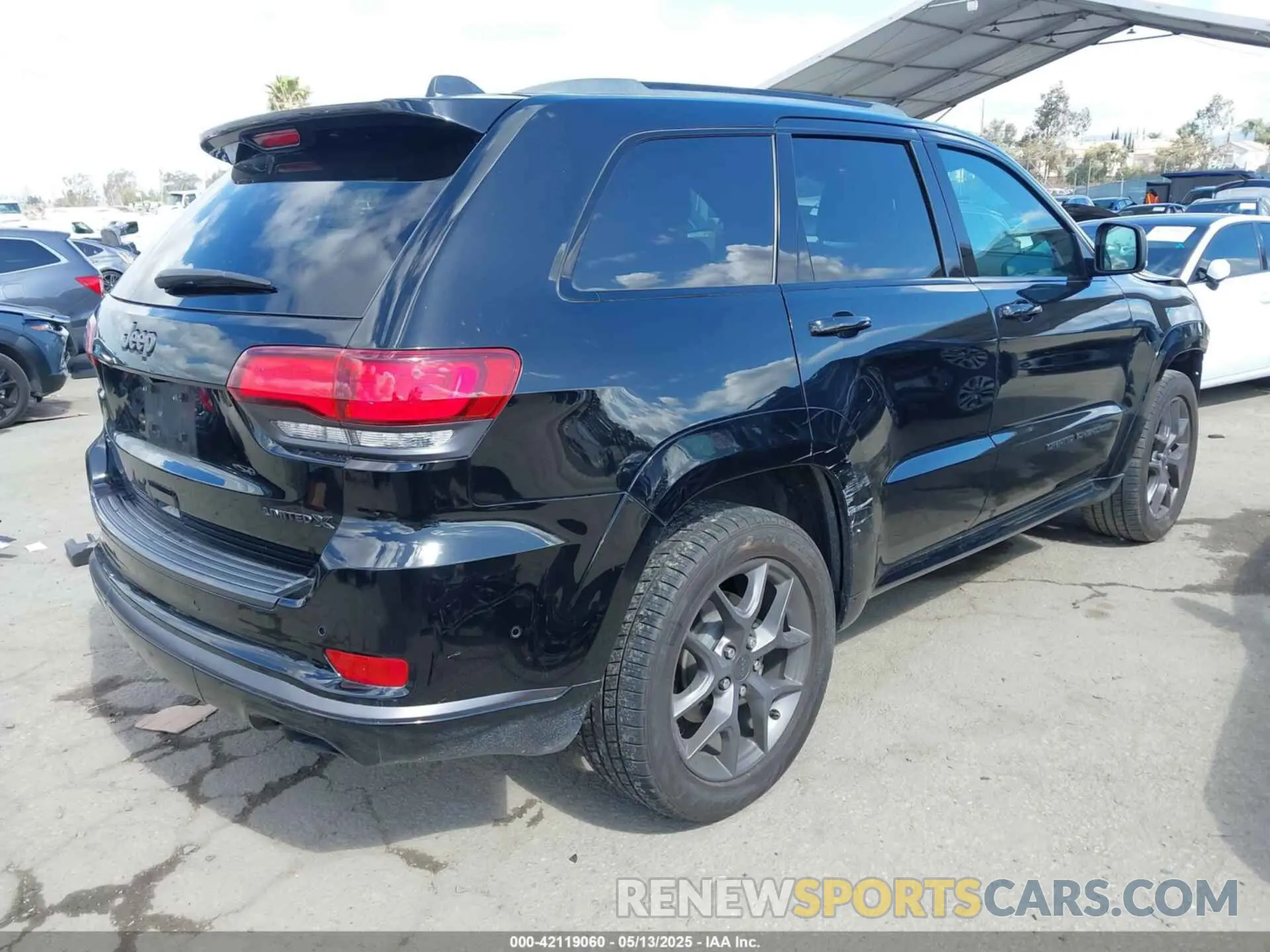 4 Photograph of a damaged car 1C4RJFBG4LC267887 JEEP GRAND CHEROKEE 2020