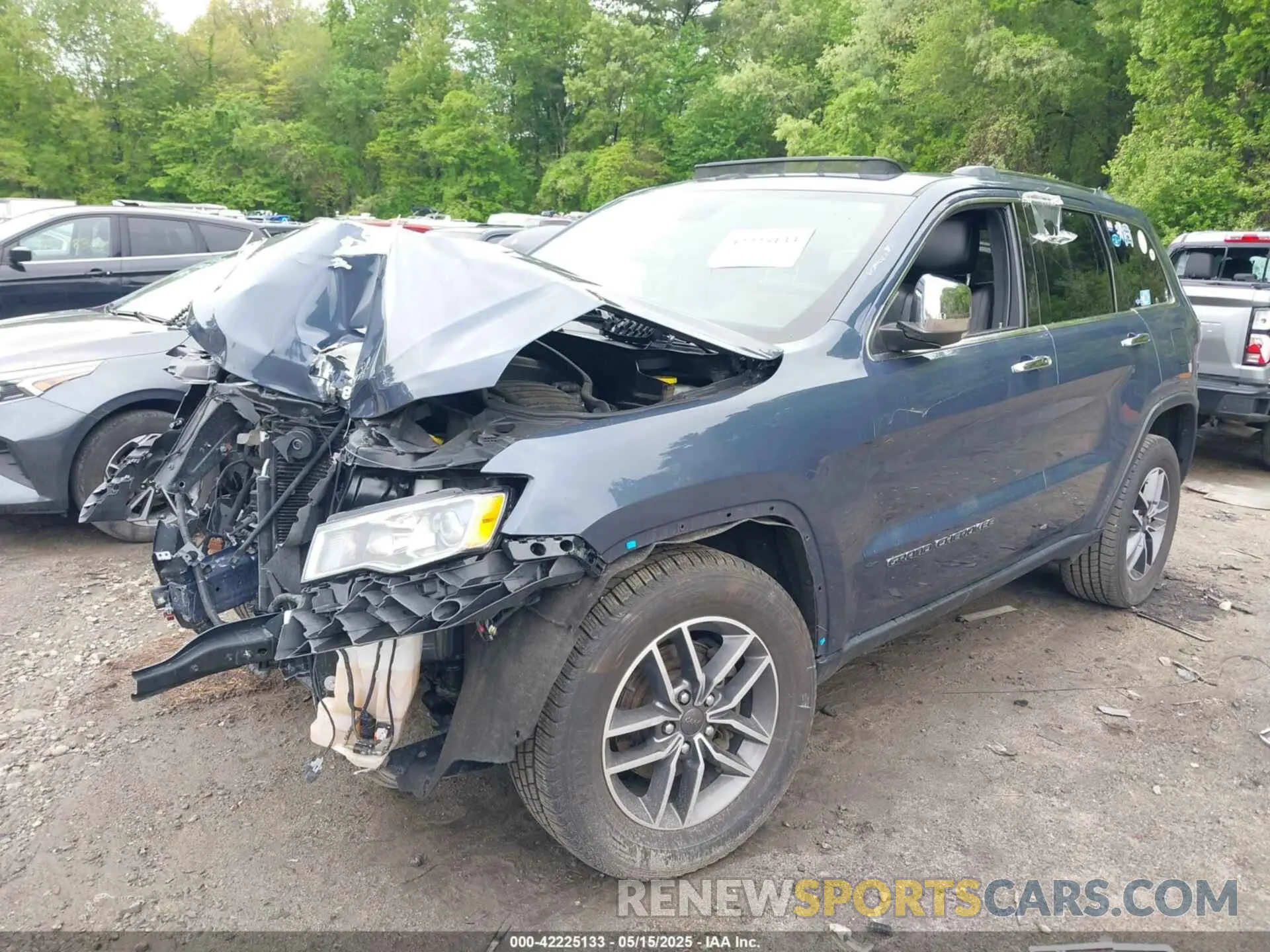 2 Photograph of a damaged car 1C4RJFBG5LC218505 JEEP GRAND CHEROKEE 2020