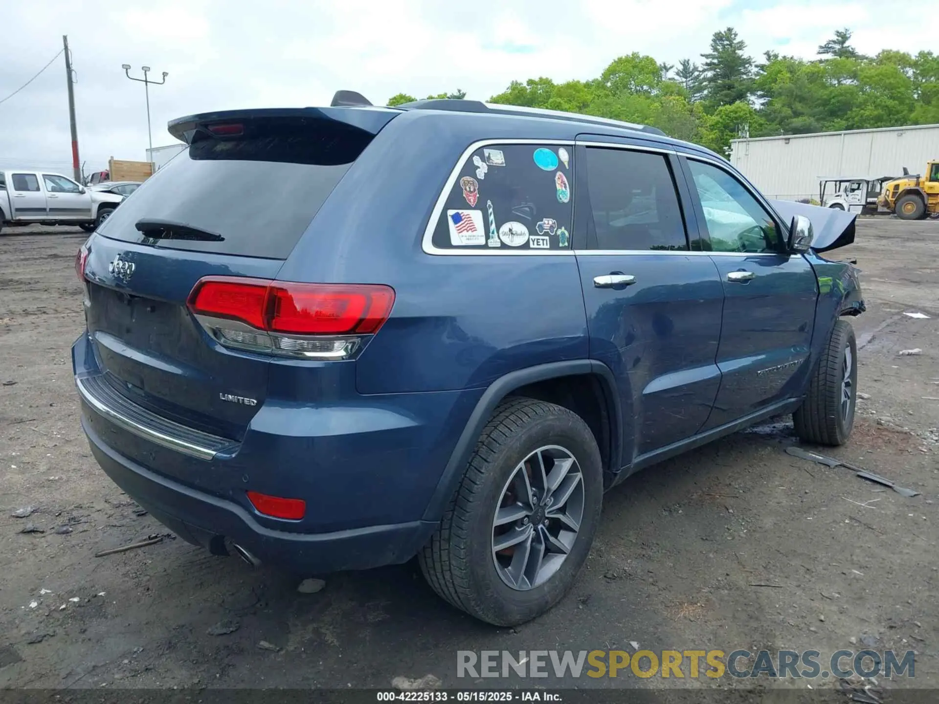 4 Photograph of a damaged car 1C4RJFBG5LC218505 JEEP GRAND CHEROKEE 2020