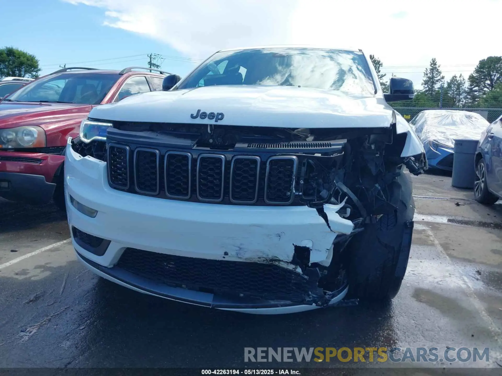 6 Photograph of a damaged car 1C4RJFBG5LC333430 JEEP GRAND CHEROKEE 2020