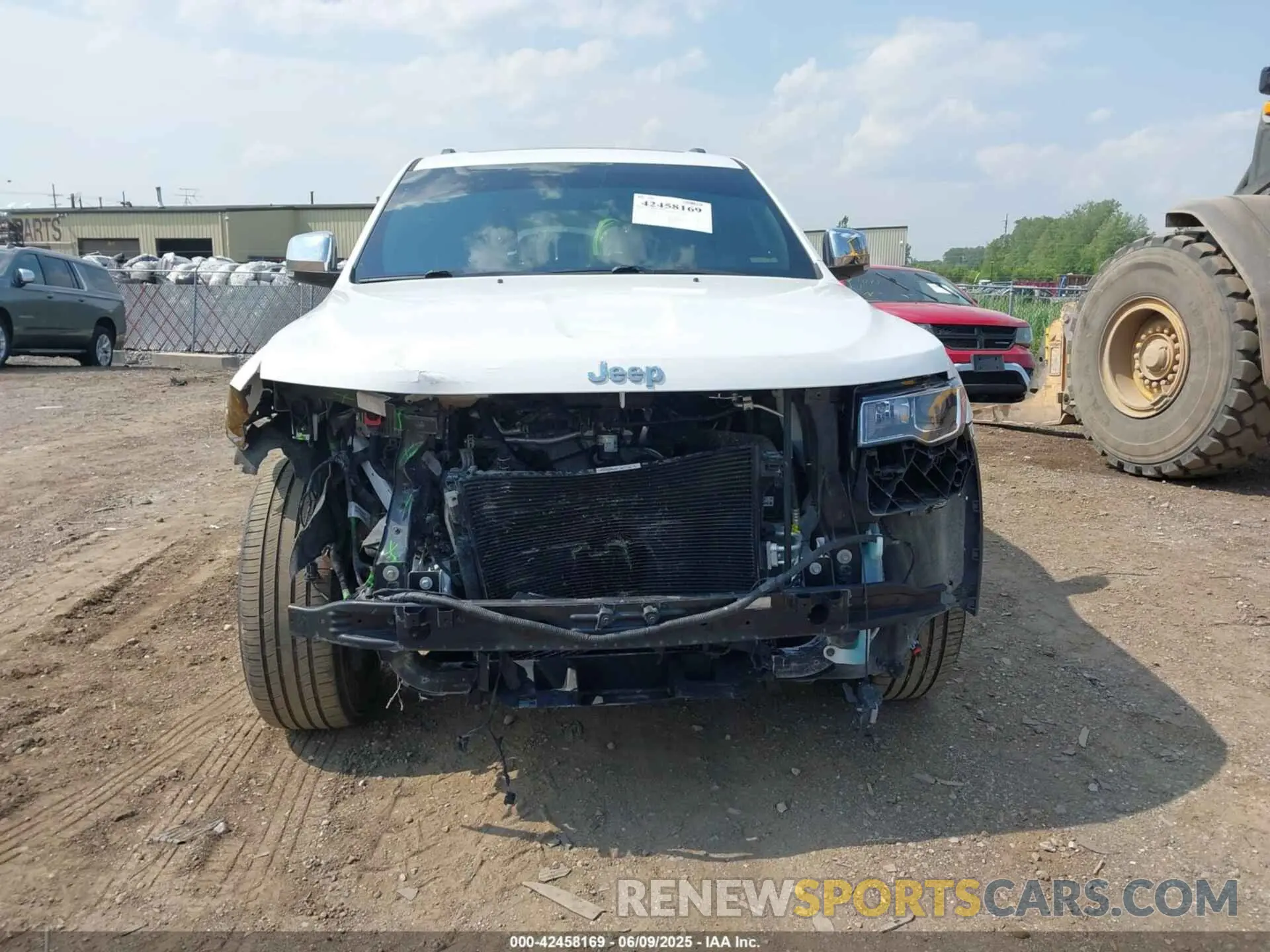 12 Photograph of a damaged car 1C4RJFBG6LC138906 JEEP GRAND CHEROKEE 2020