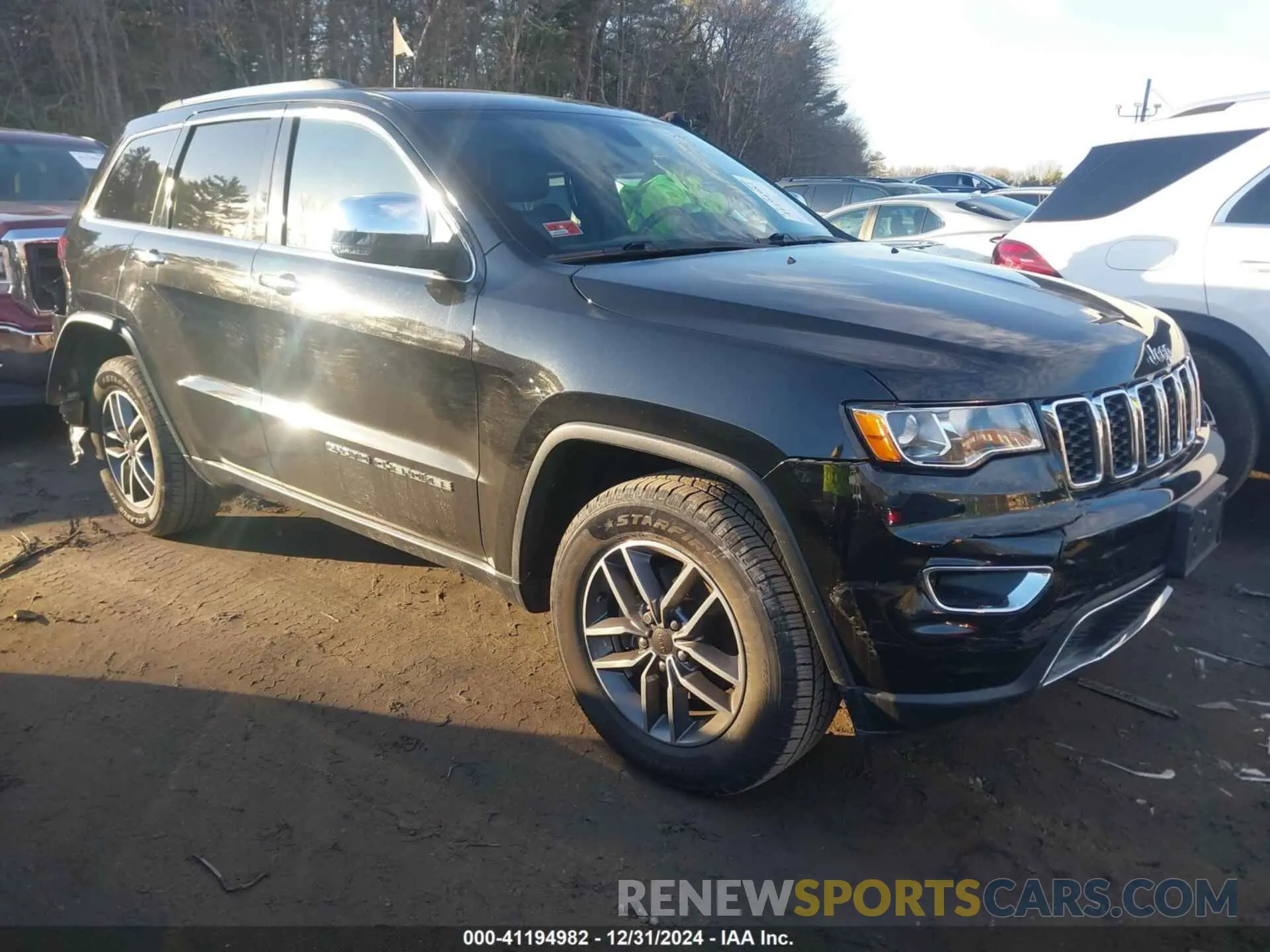 1 Photograph of a damaged car 1C4RJFBG6LC177303 JEEP GRAND CHEROKEE 2020