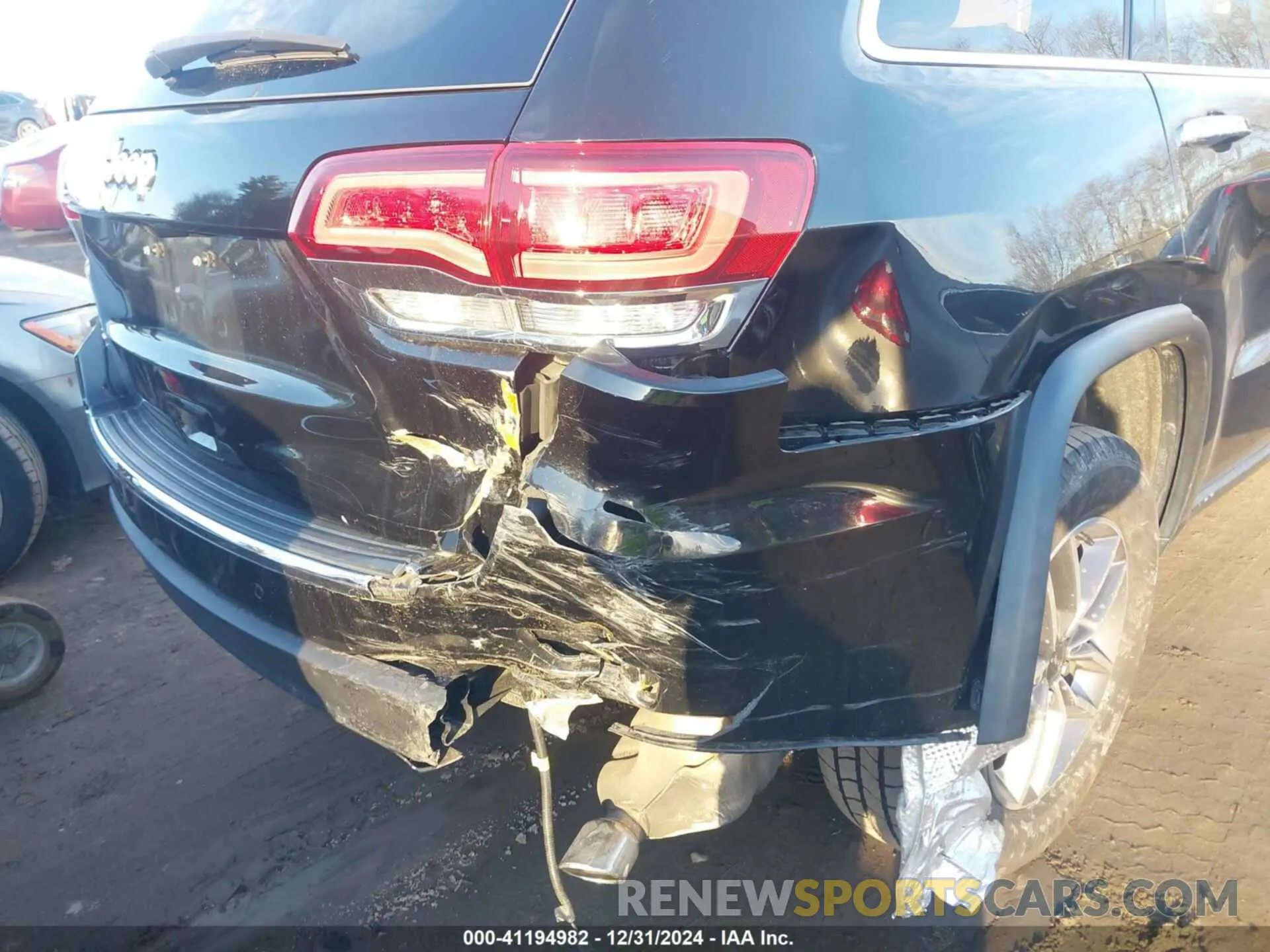 6 Photograph of a damaged car 1C4RJFBG6LC177303 JEEP GRAND CHEROKEE 2020