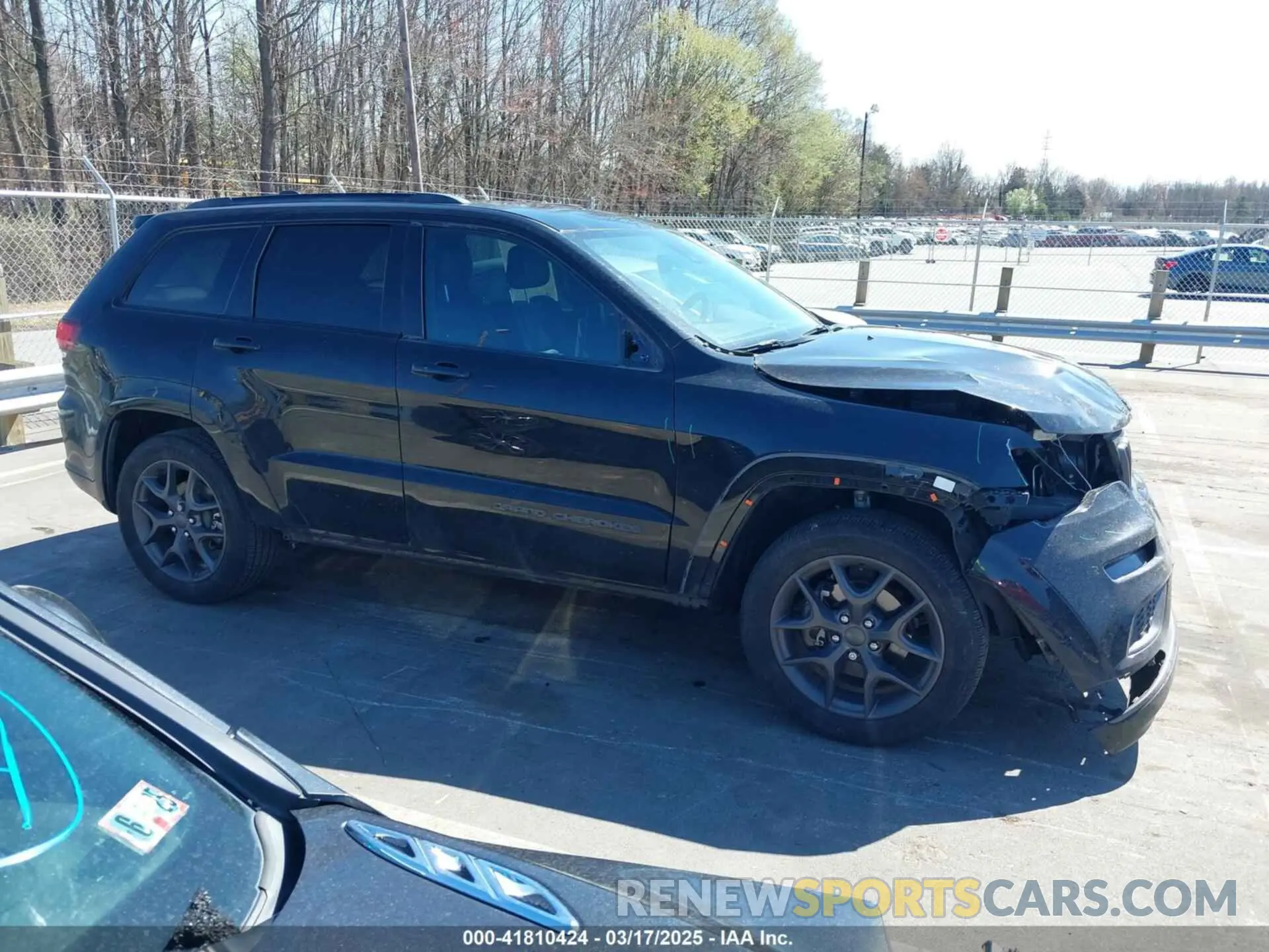 13 Photograph of a damaged car 1C4RJFBG6LC434475 JEEP GRAND CHEROKEE 2020