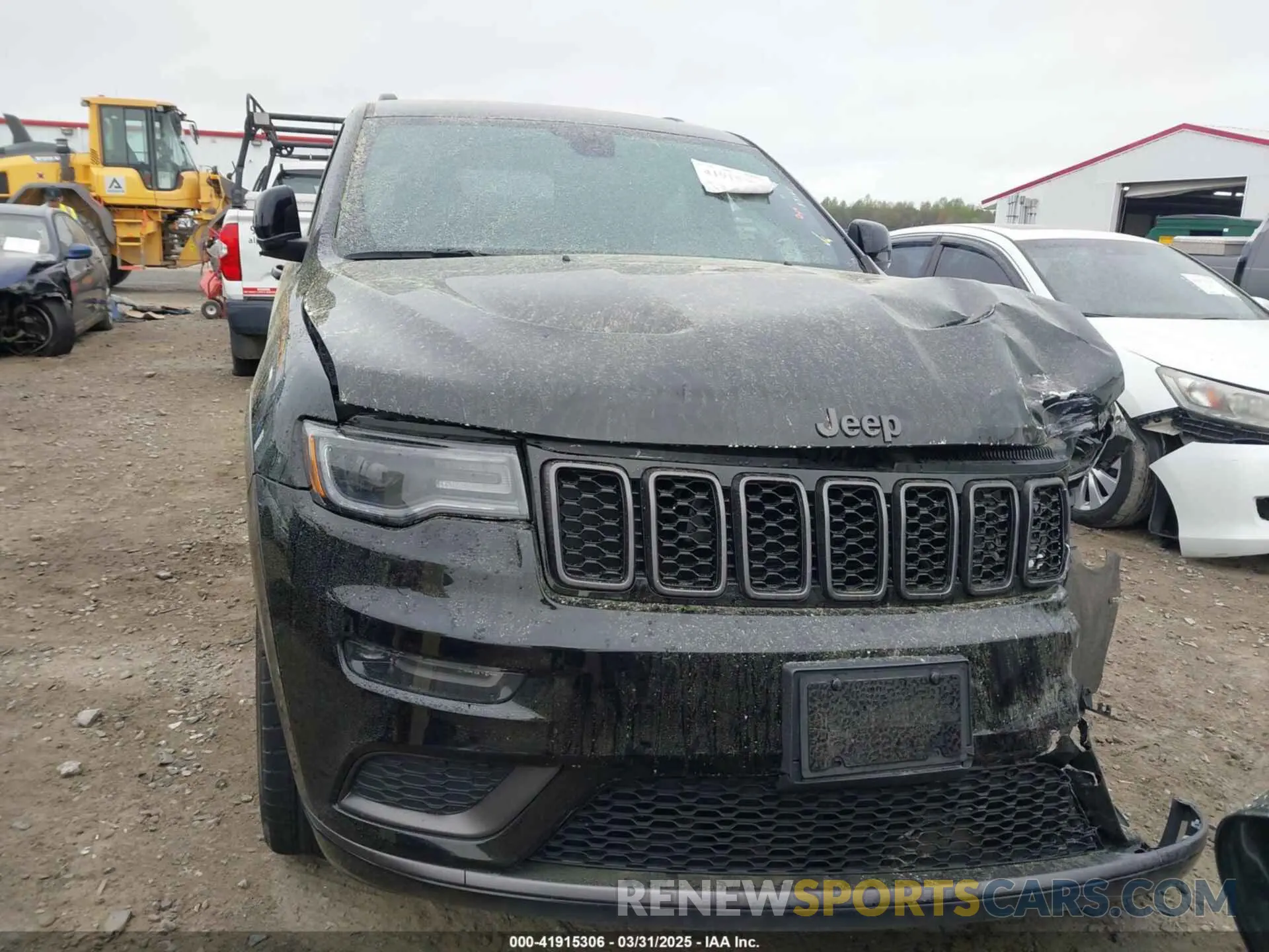 12 Photograph of a damaged car 1C4RJFBG6LC435870 JEEP GRAND CHEROKEE 2020