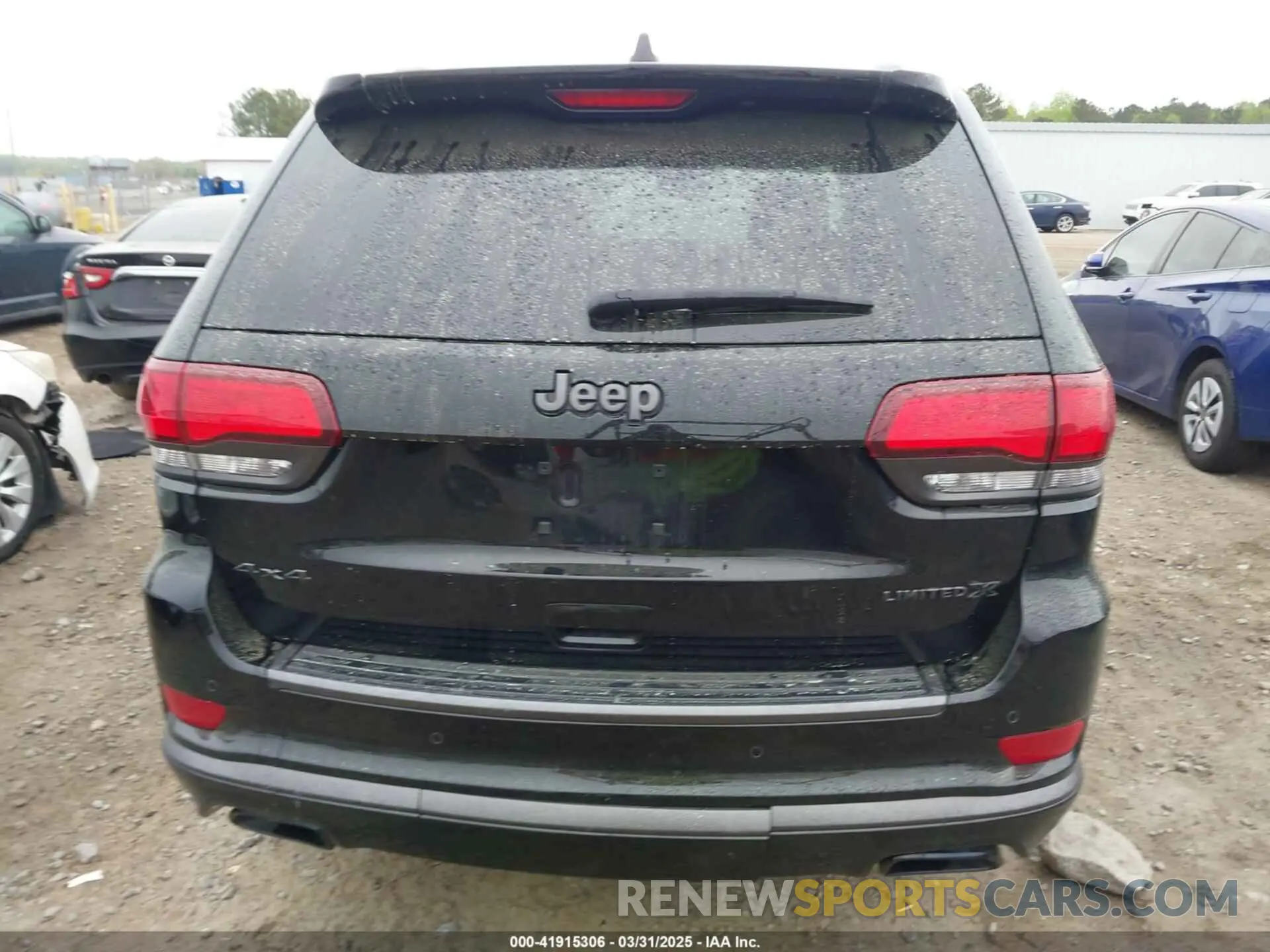 16 Photograph of a damaged car 1C4RJFBG6LC435870 JEEP GRAND CHEROKEE 2020