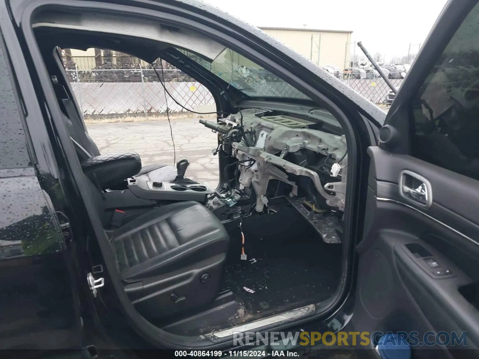 5 Photograph of a damaged car 1C4RJFBG7LC126862 JEEP GRAND CHEROKEE 2020