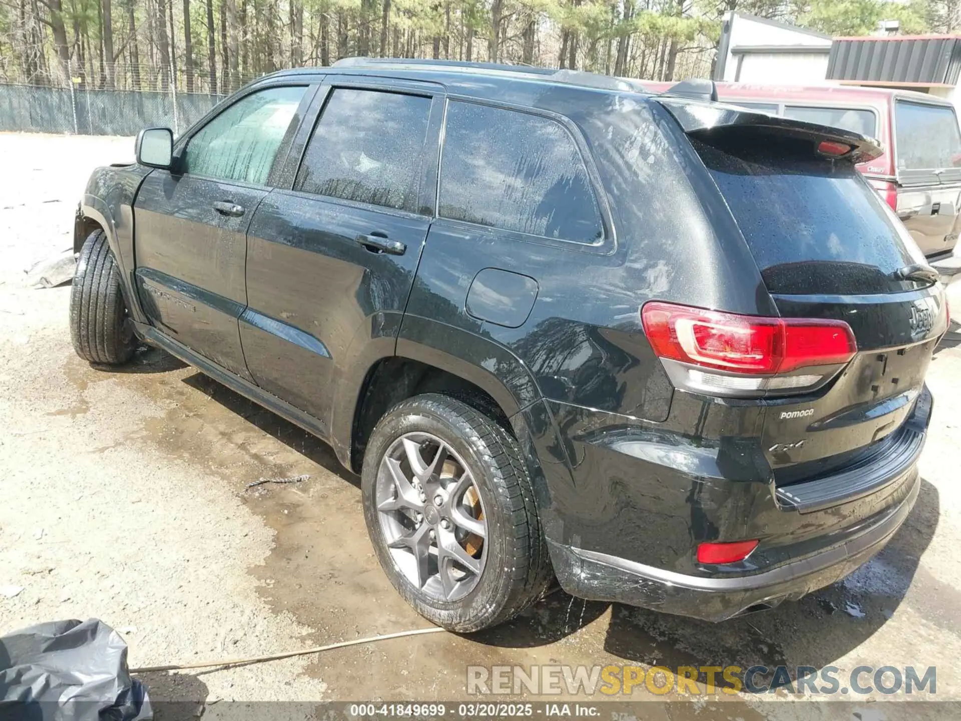 3 Photograph of a damaged car 1C4RJFBG9LC125986 JEEP GRAND CHEROKEE 2020