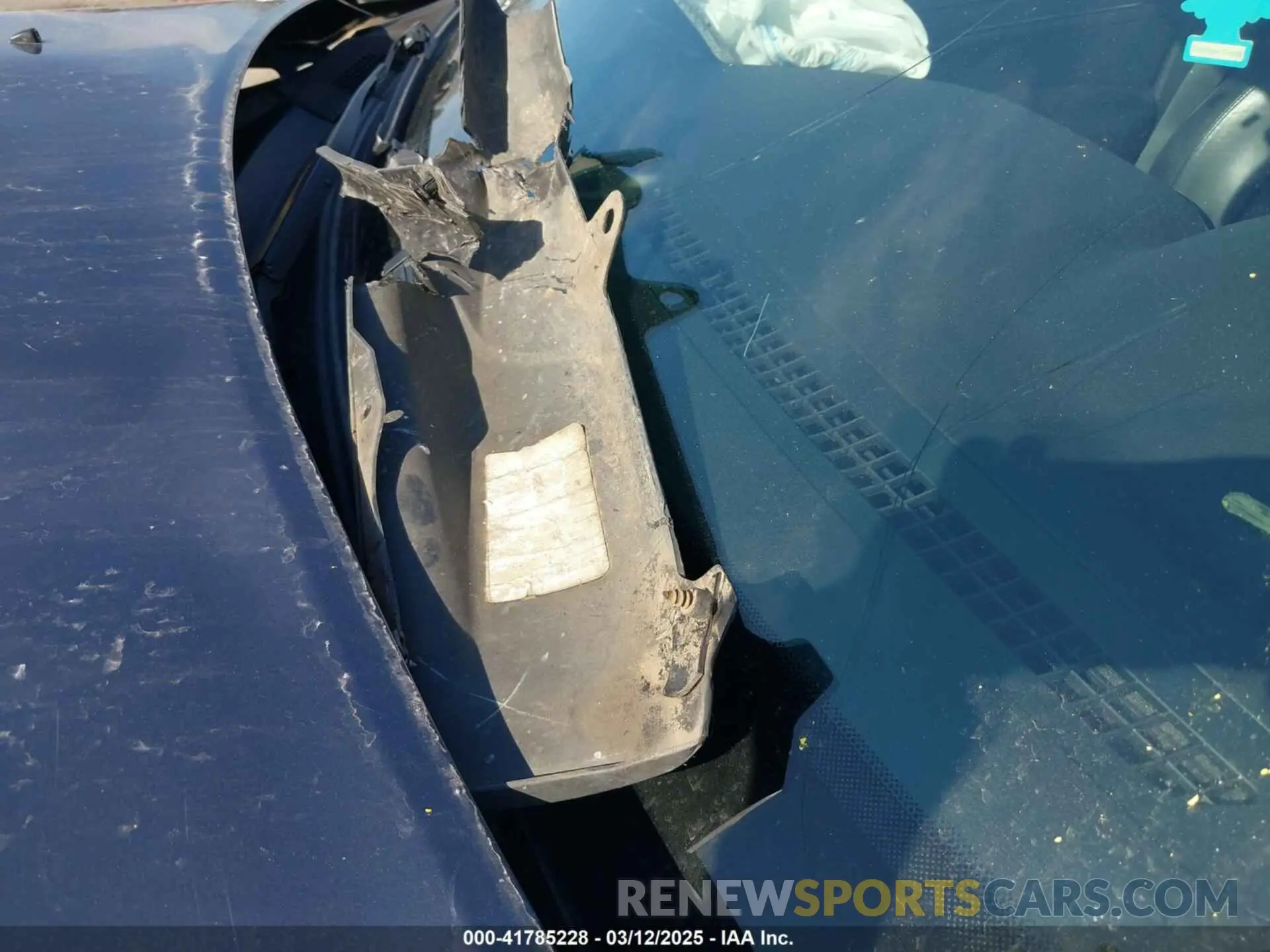 12 Photograph of a damaged car 1C4RJFBG9LC304531 JEEP GRAND CHEROKEE 2020