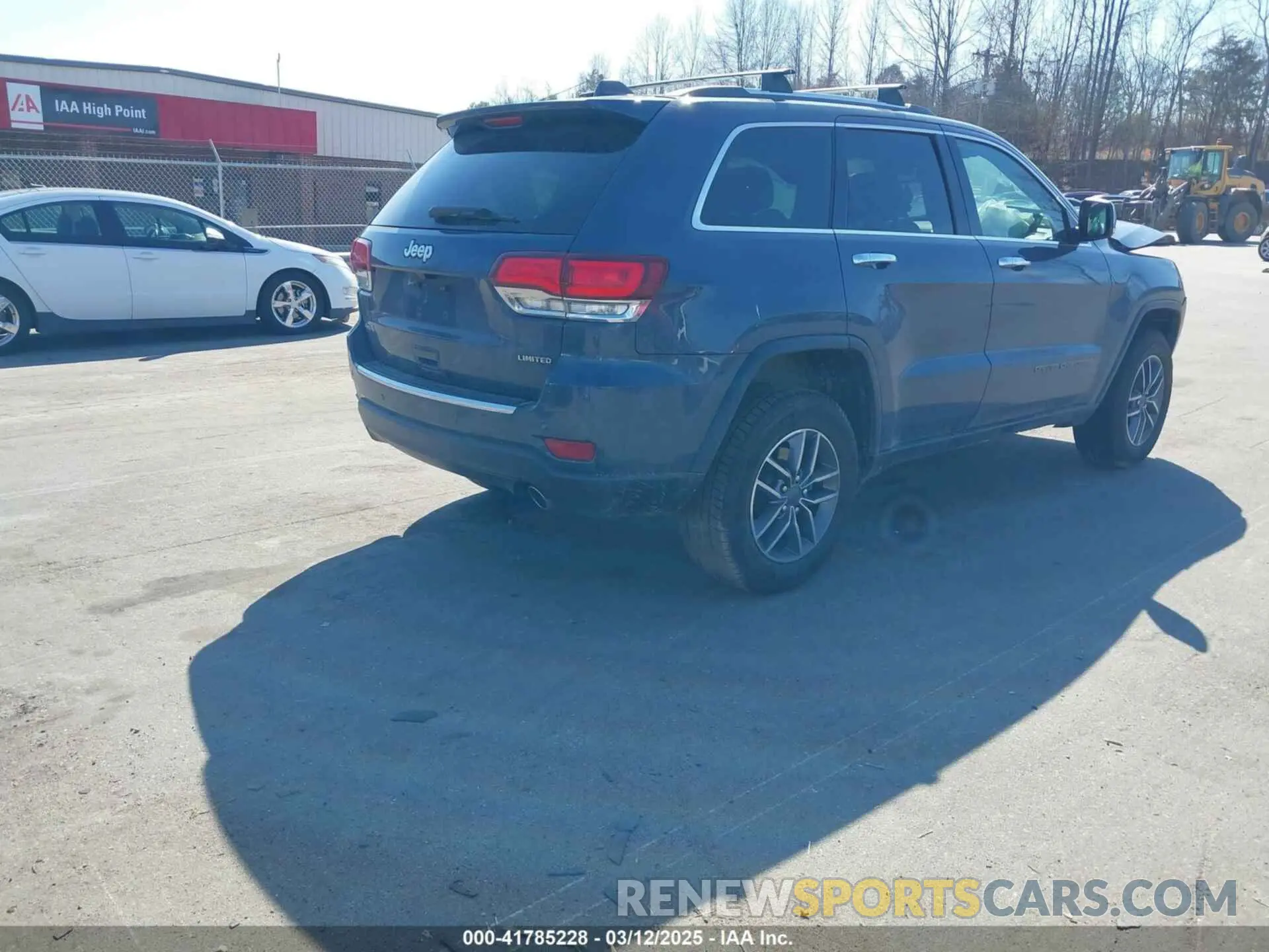 4 Photograph of a damaged car 1C4RJFBG9LC304531 JEEP GRAND CHEROKEE 2020