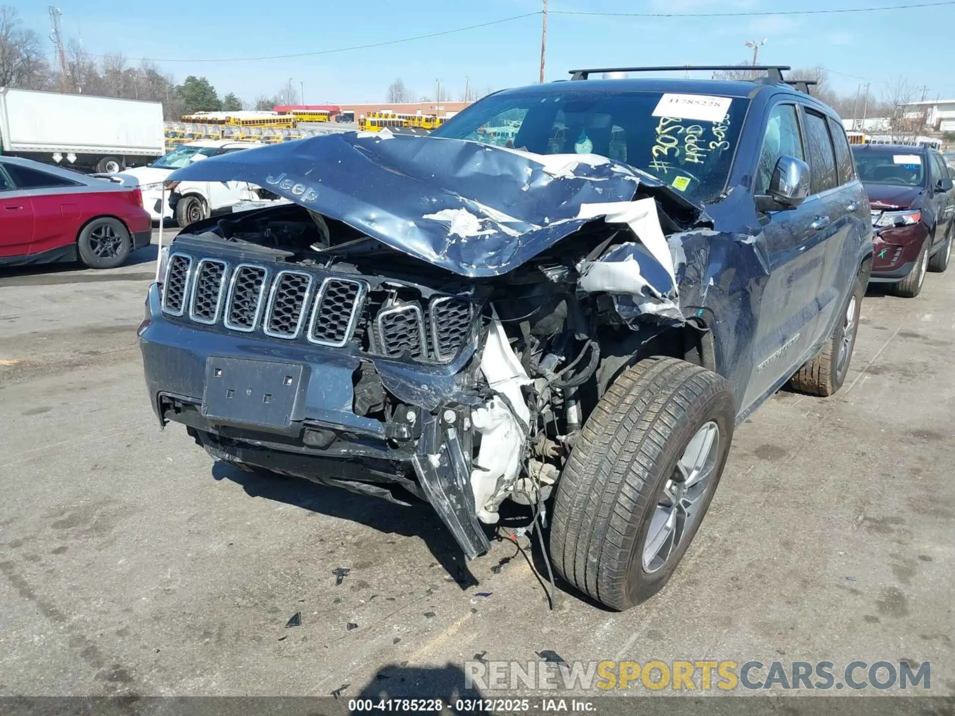 6 Photograph of a damaged car 1C4RJFBG9LC304531 JEEP GRAND CHEROKEE 2020