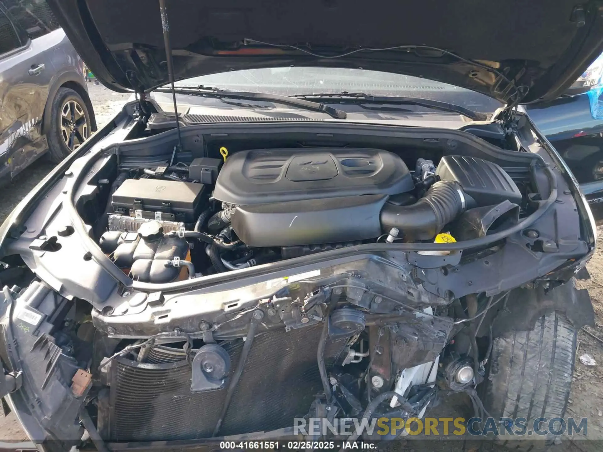 10 Photograph of a damaged car 1C4RJFBG9LC310507 JEEP GRAND CHEROKEE 2020