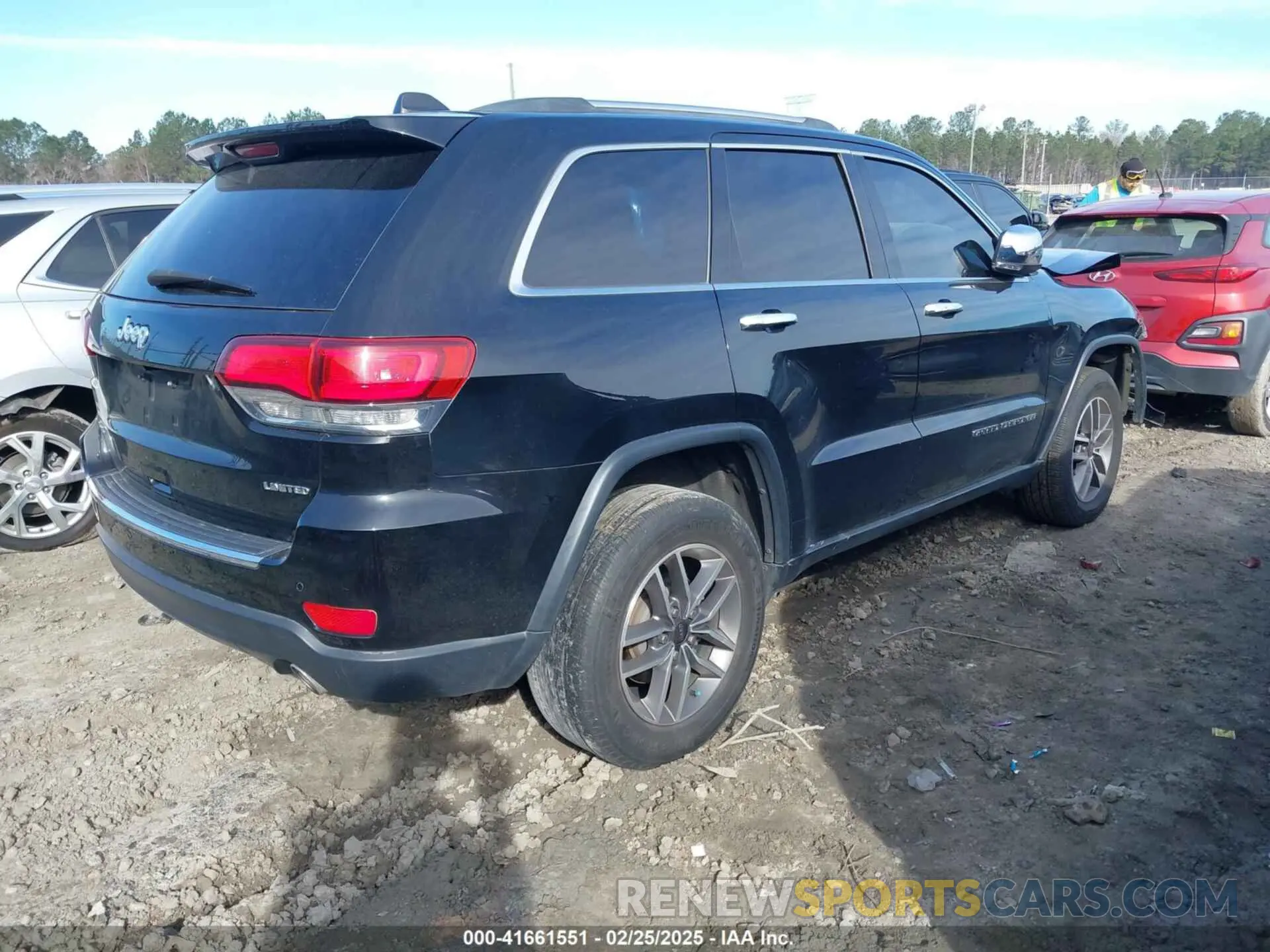 4 Photograph of a damaged car 1C4RJFBG9LC310507 JEEP GRAND CHEROKEE 2020