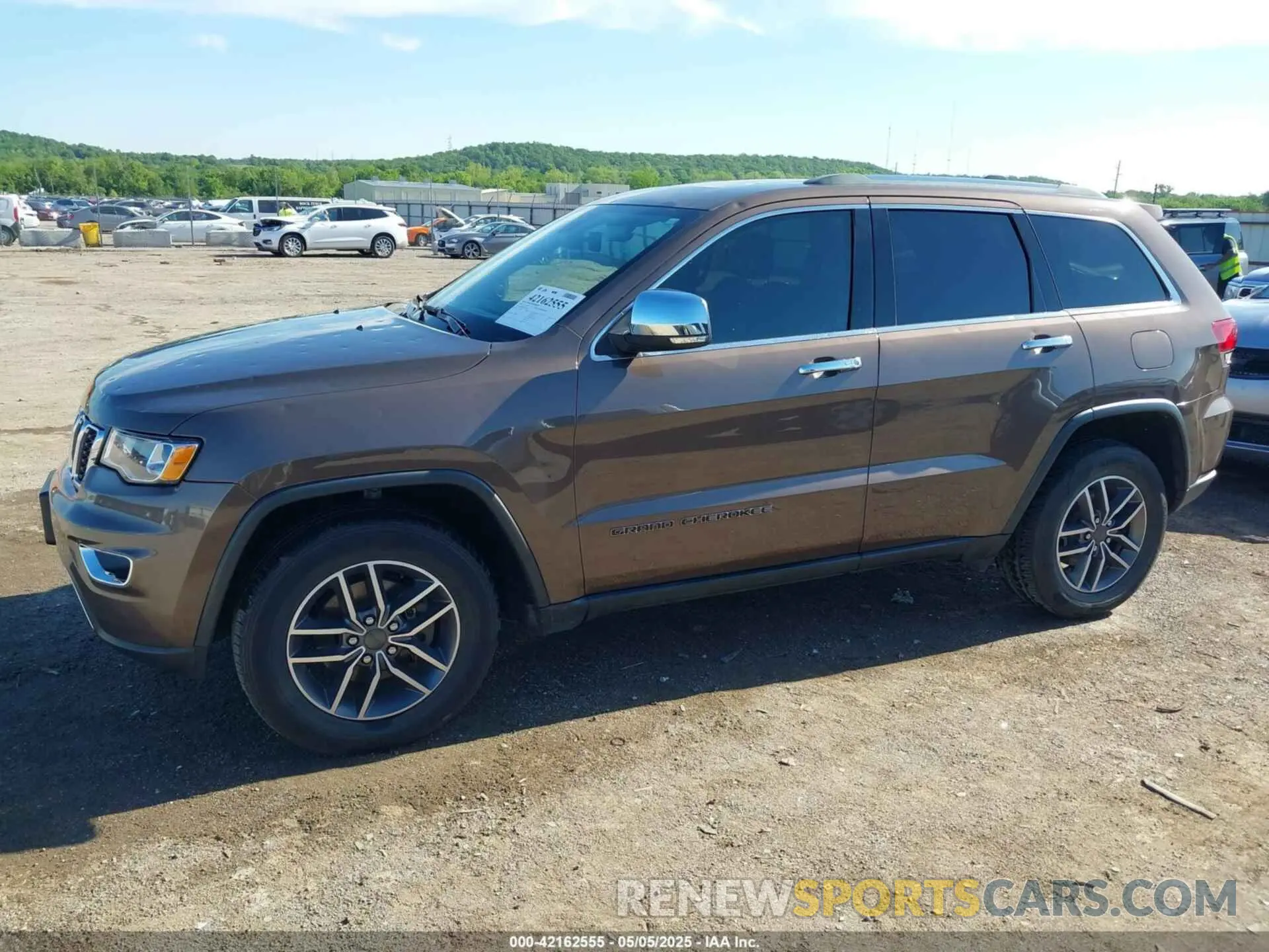 14 Photograph of a damaged car 1C4RJFBG9LC346570 JEEP GRAND CHEROKEE 2020