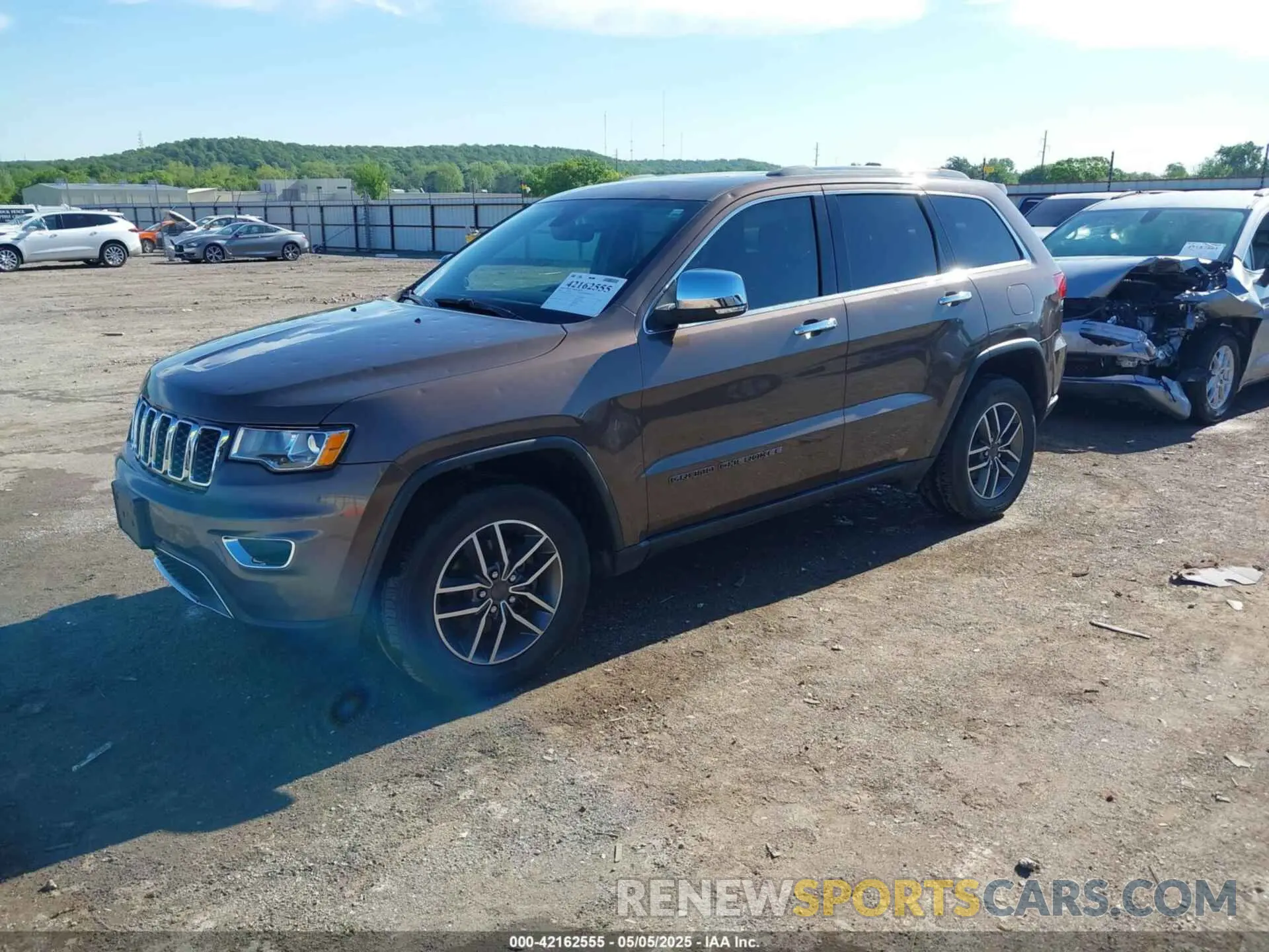 2 Photograph of a damaged car 1C4RJFBG9LC346570 JEEP GRAND CHEROKEE 2020