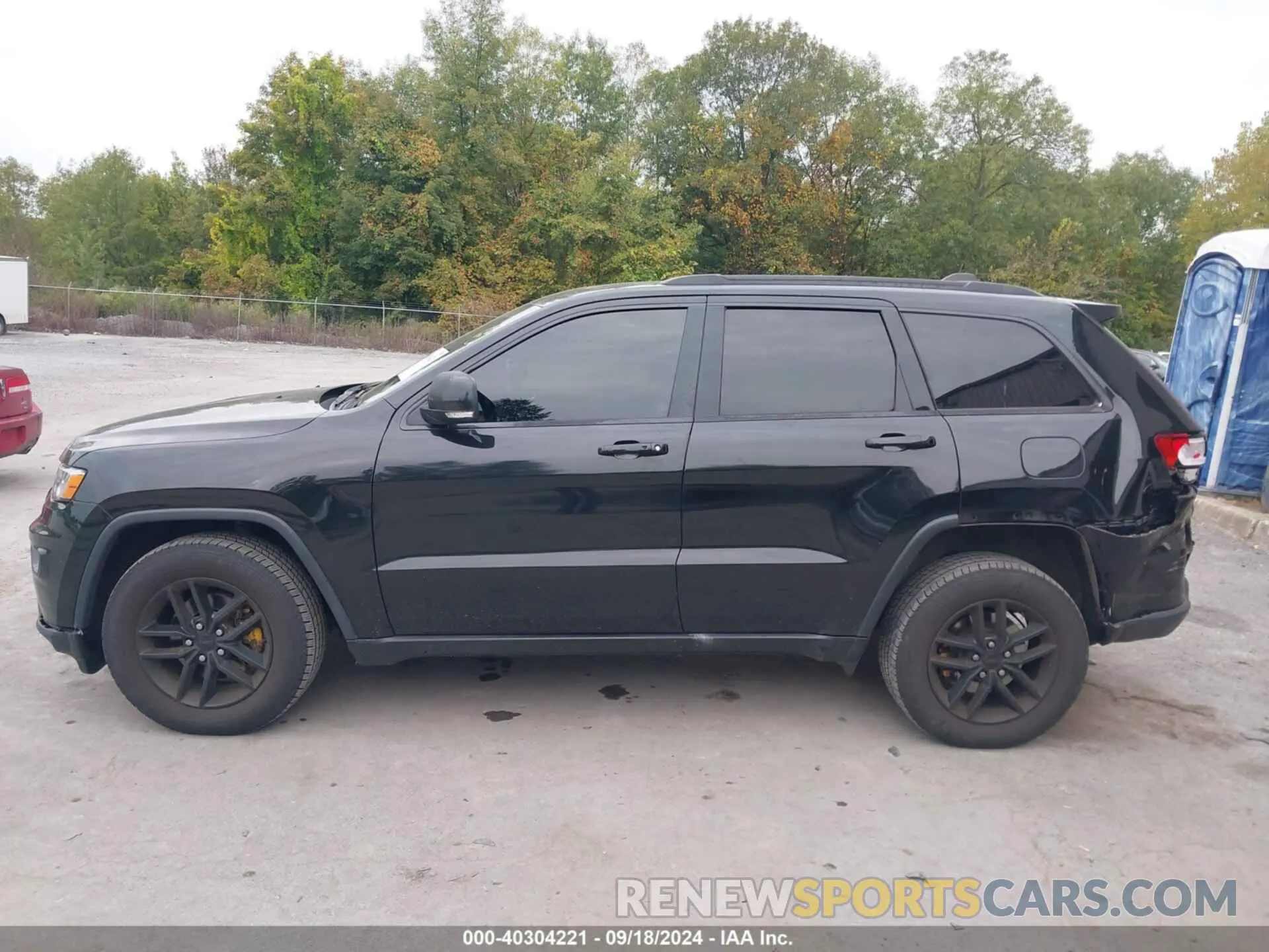 14 Photograph of a damaged car 1C4RJFBG9LC417752 JEEP GRAND CHEROKEE 2020