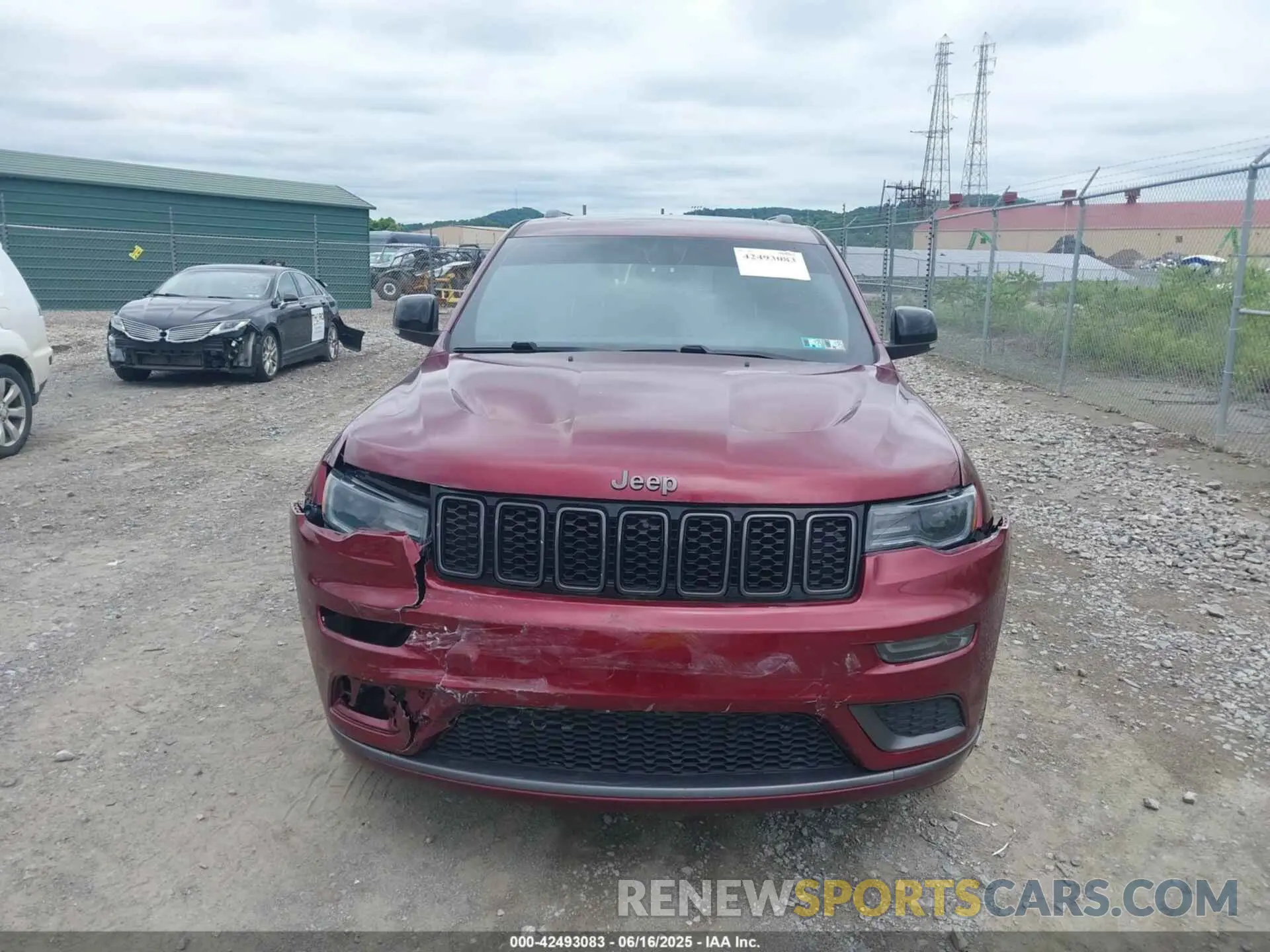 13 Photograph of a damaged car 1C4RJFBG9LC422420 JEEP GRAND CHEROKEE 2020